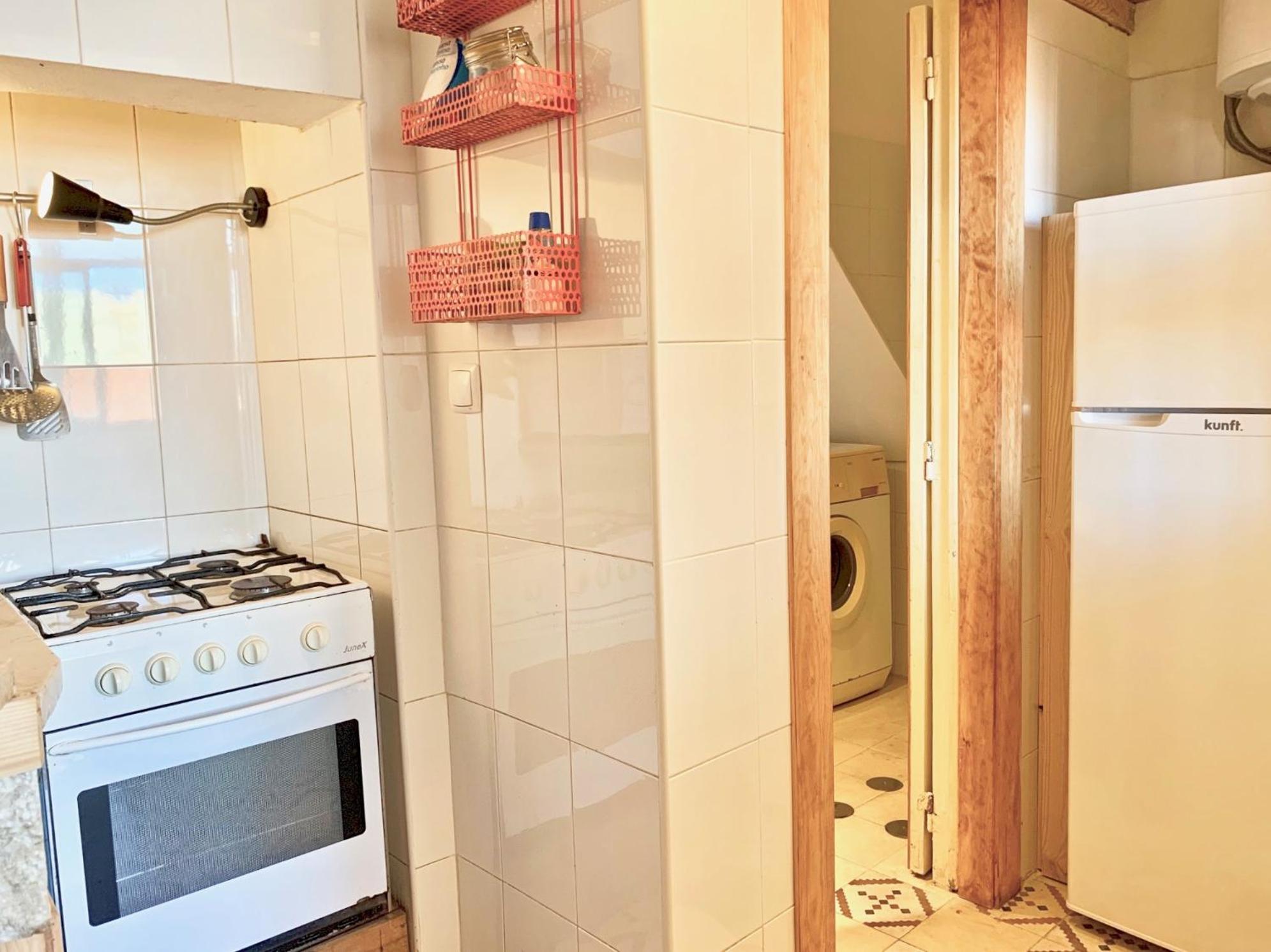 Apartment - Split Level - Photo 11
