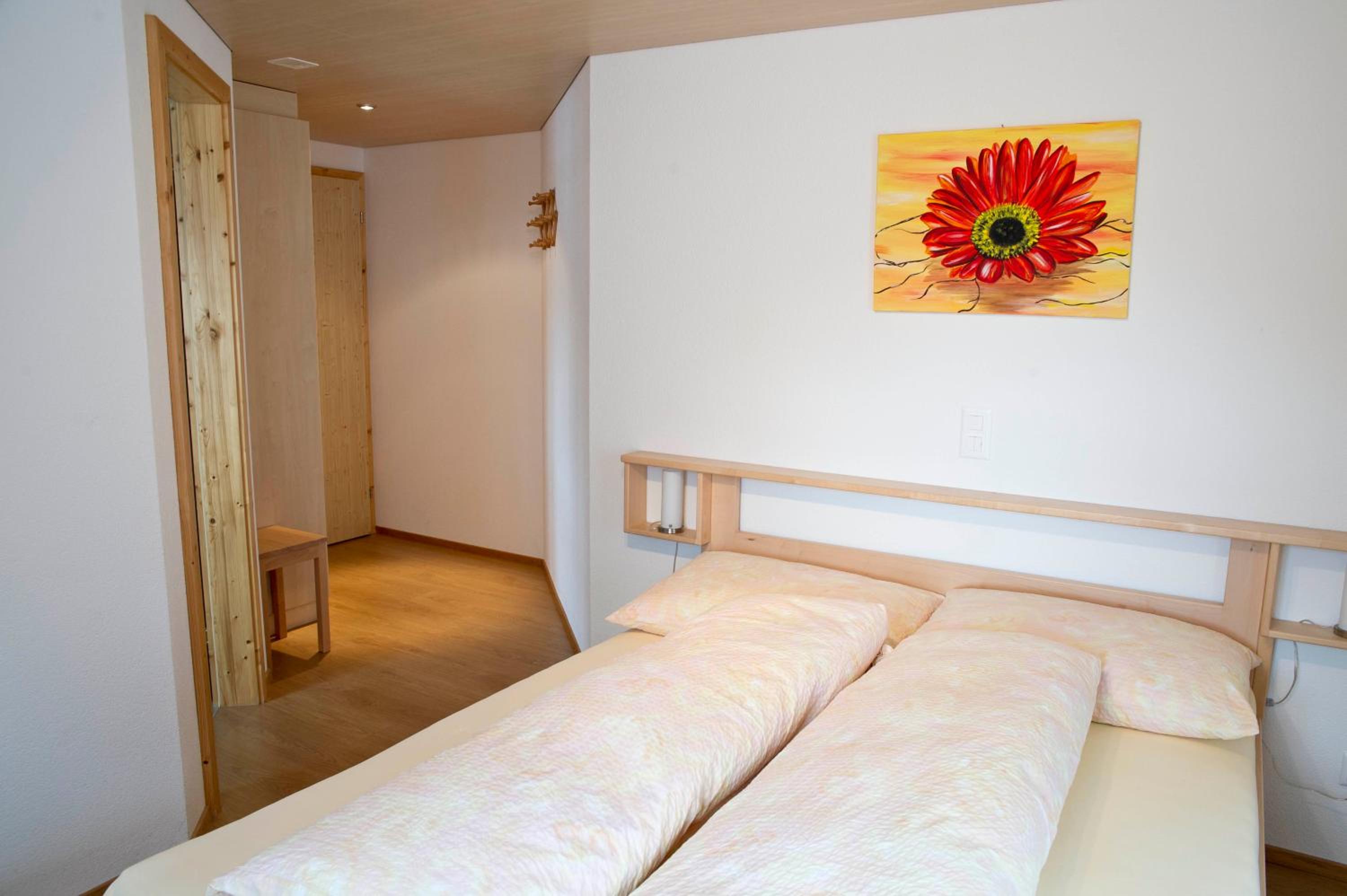 Double Room - Photo 9