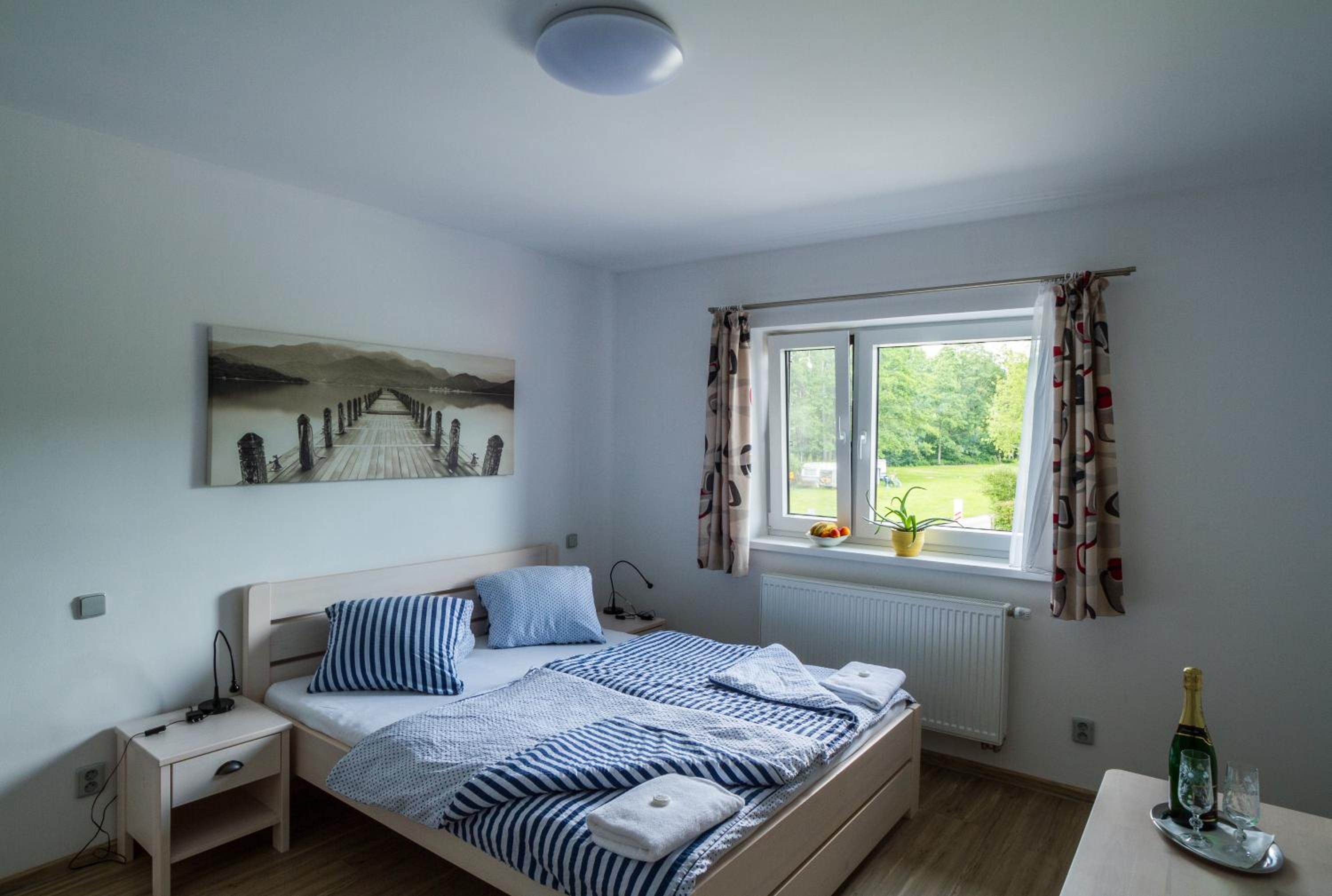 Double Room with Lake View