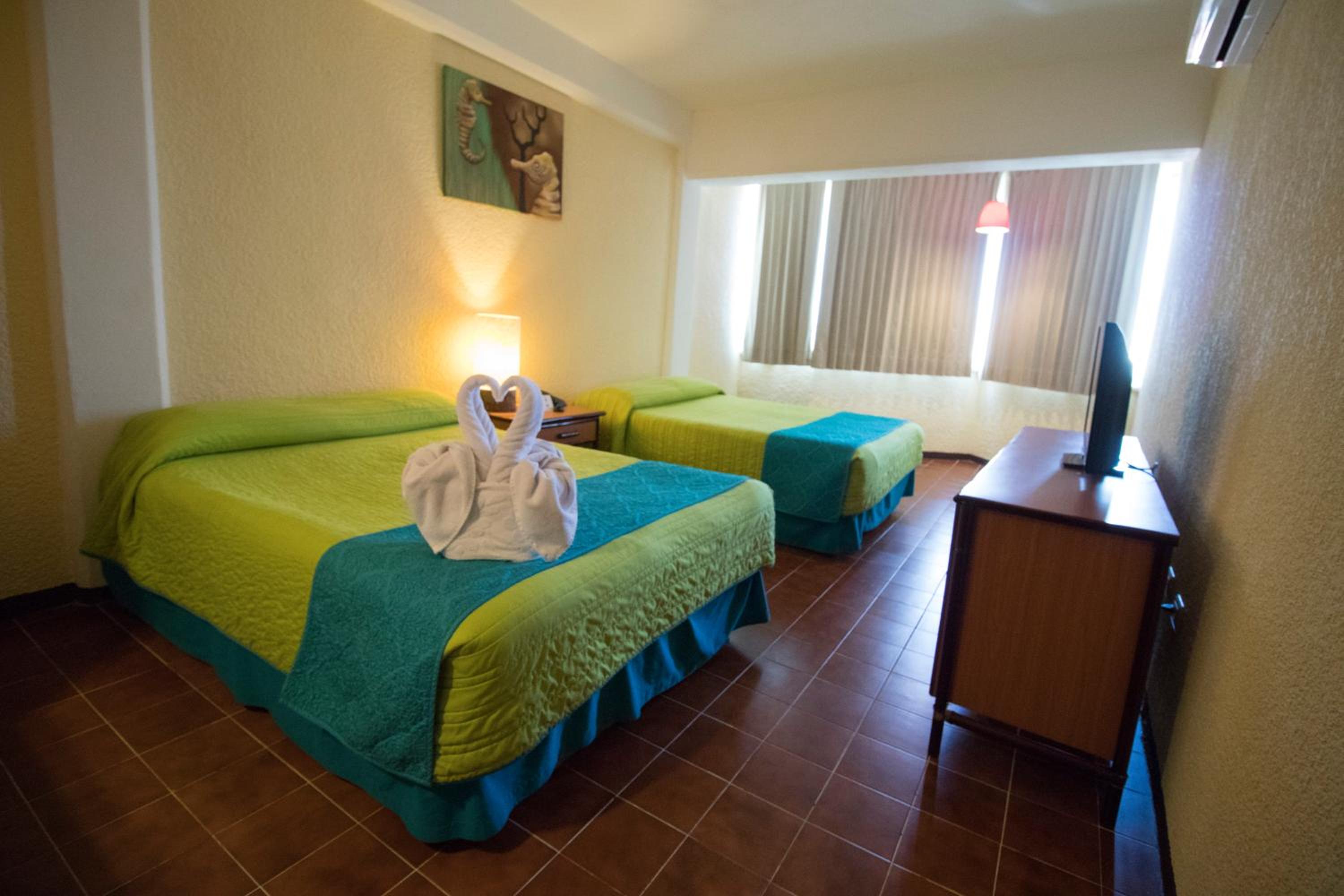 Standard Double Room - Photo 5