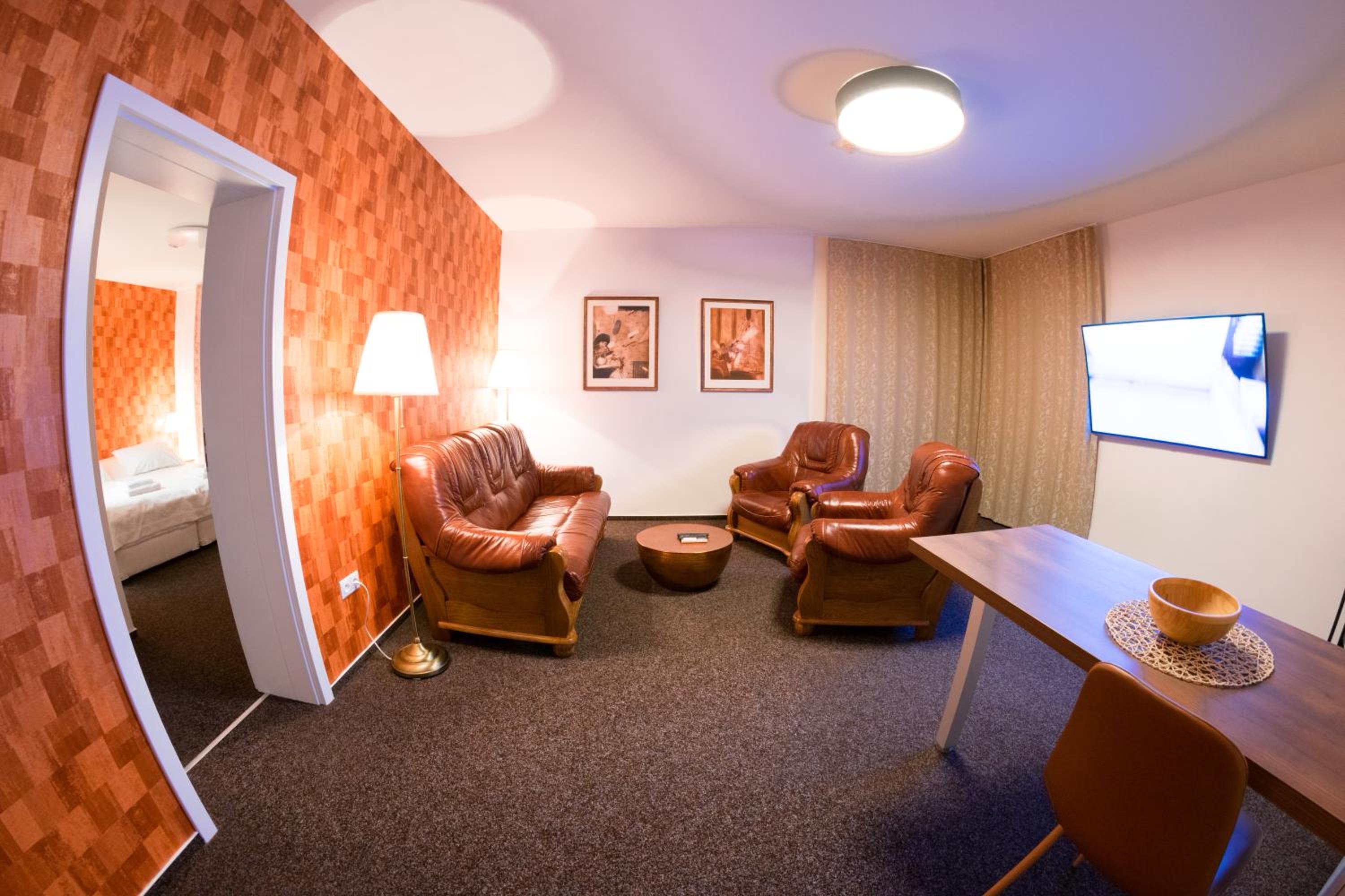 Apartment - Photo 31