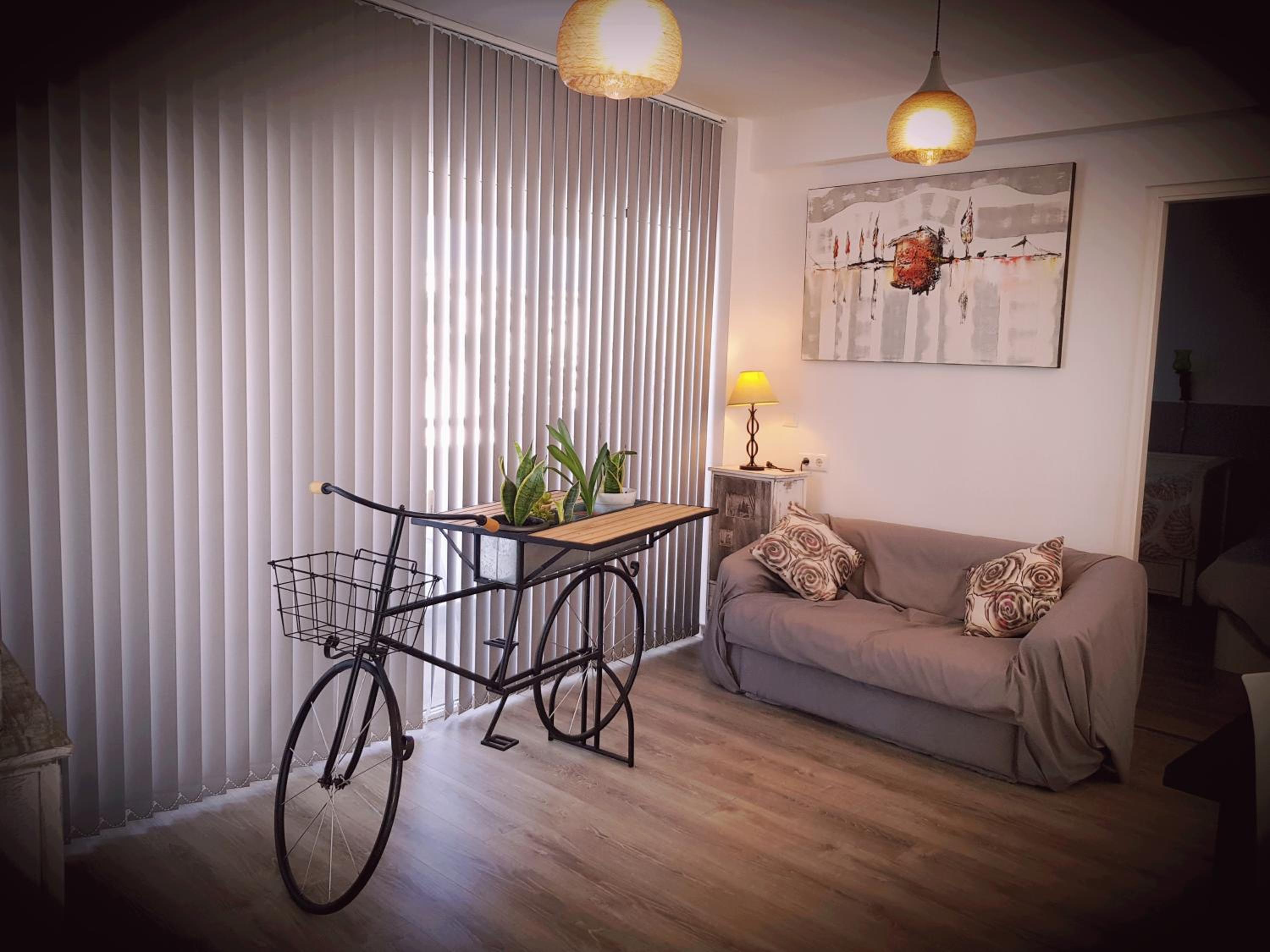 Apartment with Terrace - Photo 3