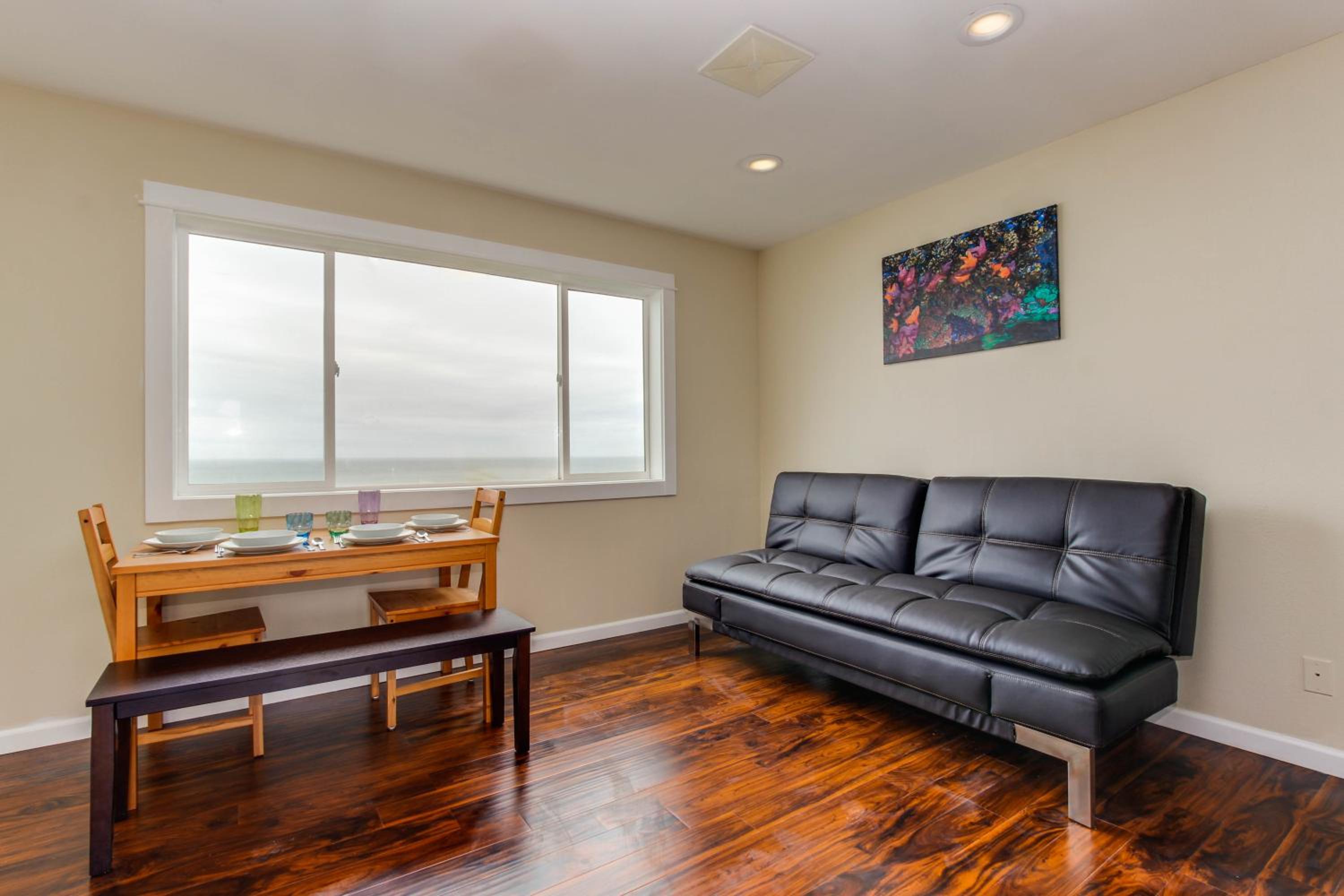 One Bedroom Apartment photo 2