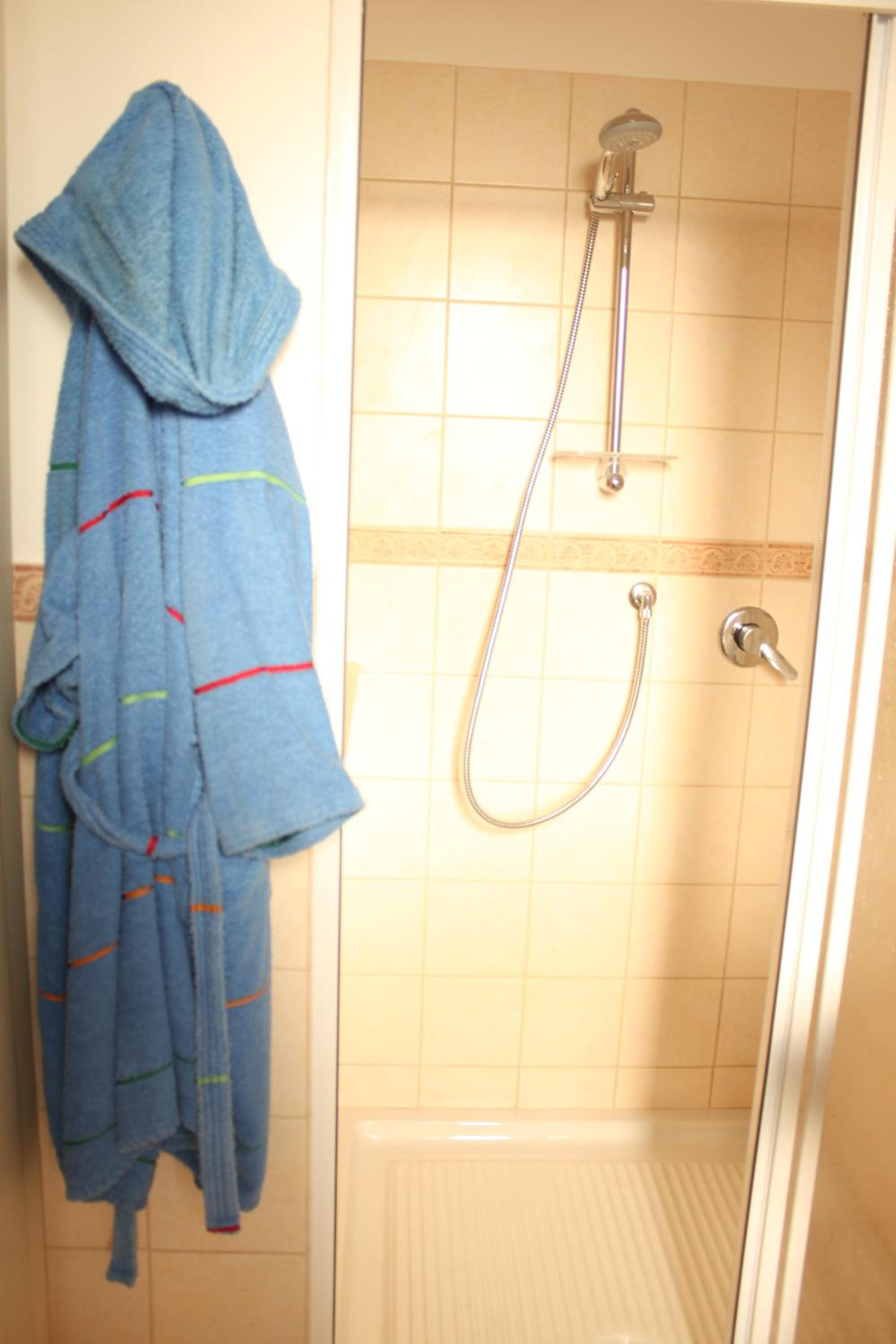 Double Room with Private Bathroom photo 2