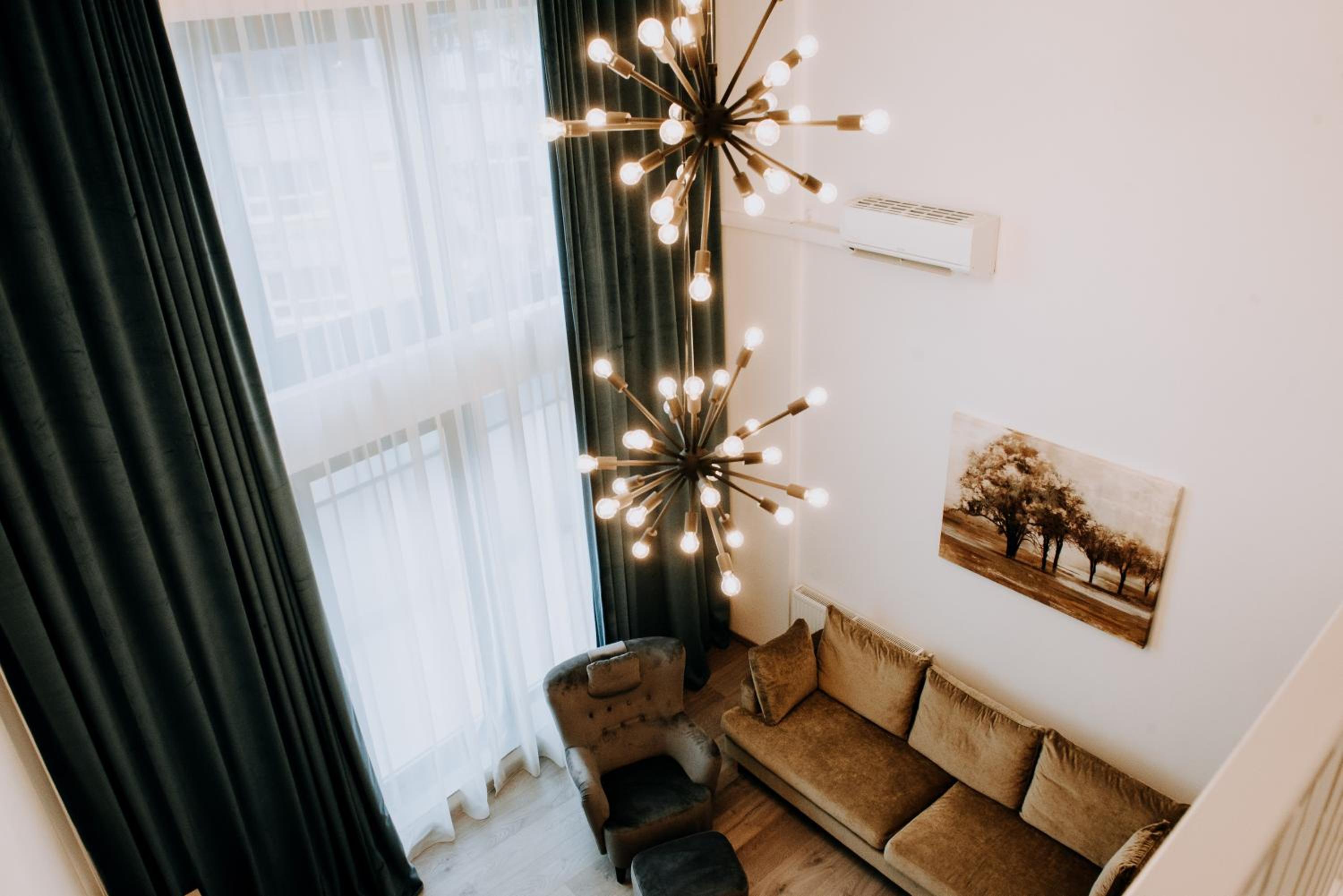 Two-Bedroom Apartment - Photo 8