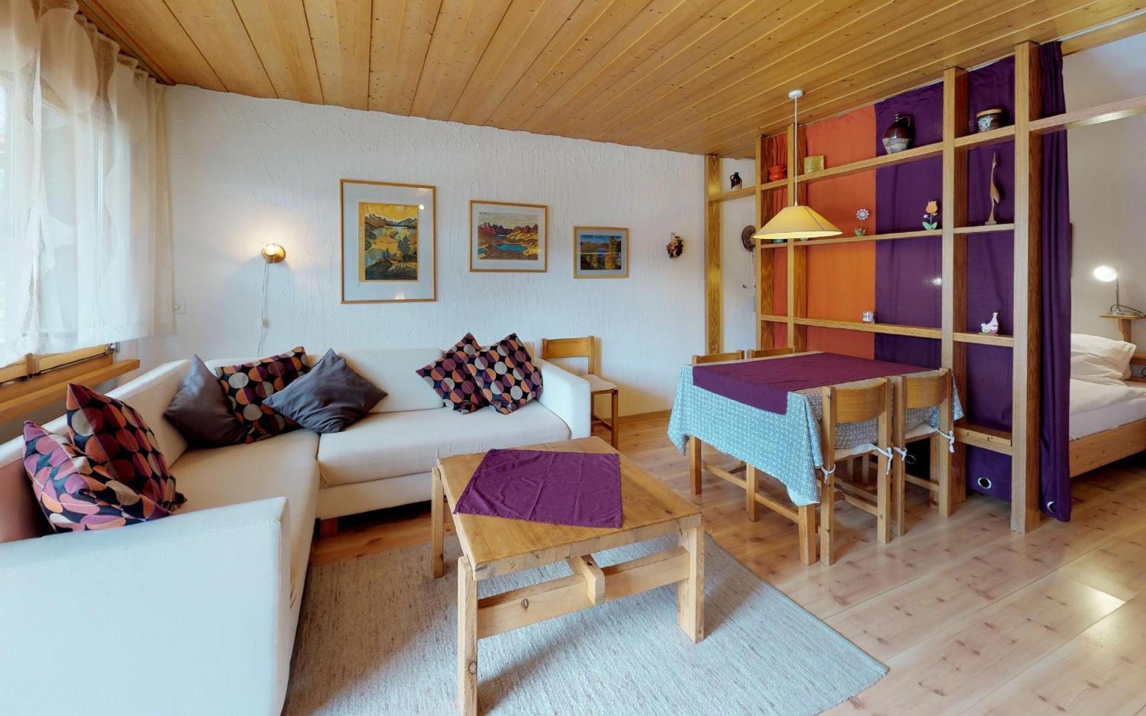 Apartment with Mountain View photo 2