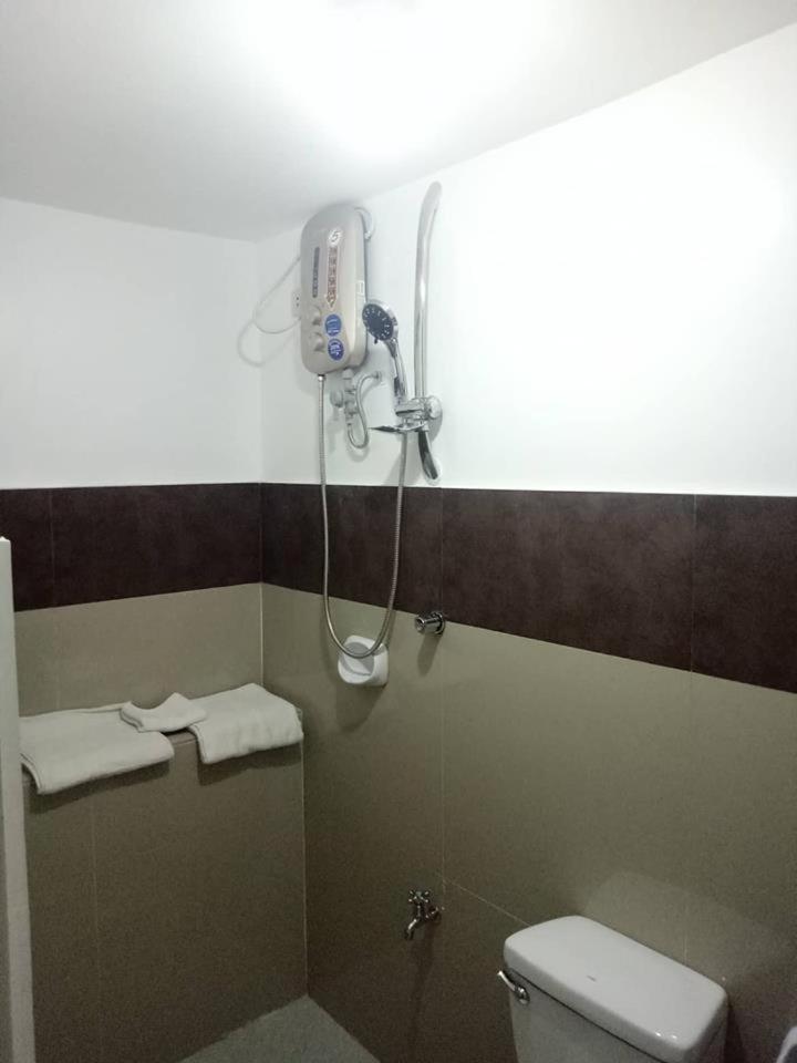Standard Queen Room - Photo 3