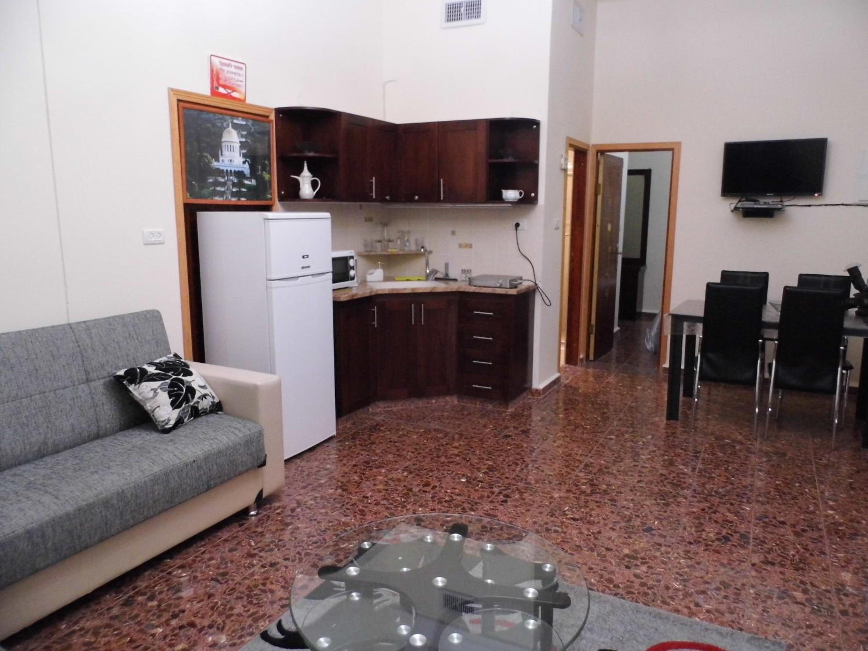 Family Room (2 Adults + 4 Children) photo 1