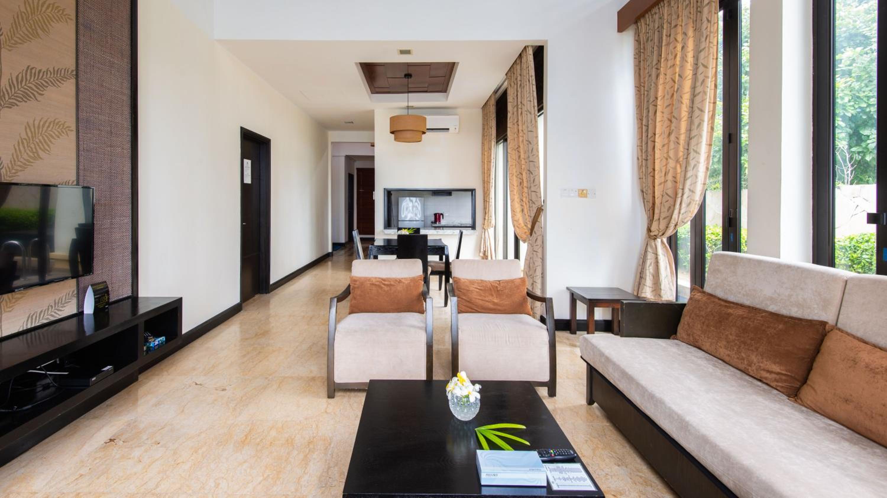 Two-Bedroom Villa Beach Front - Photo 3