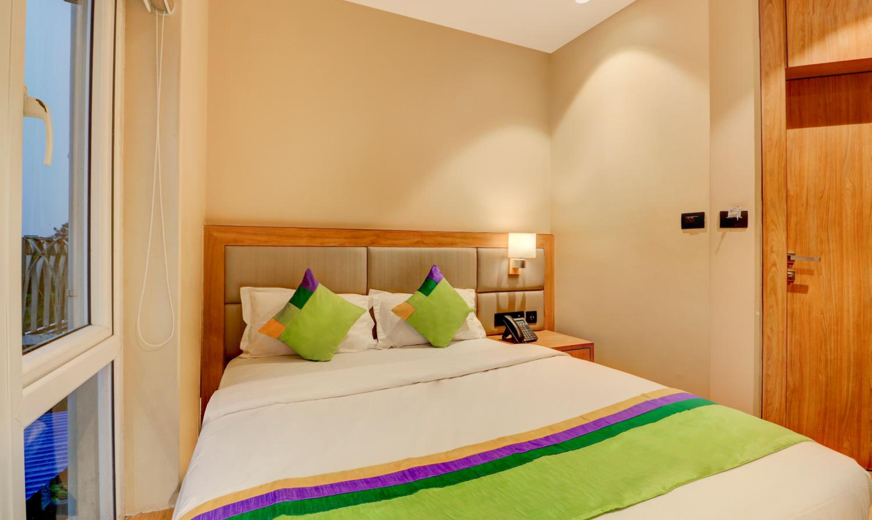 Economy Room photo 3