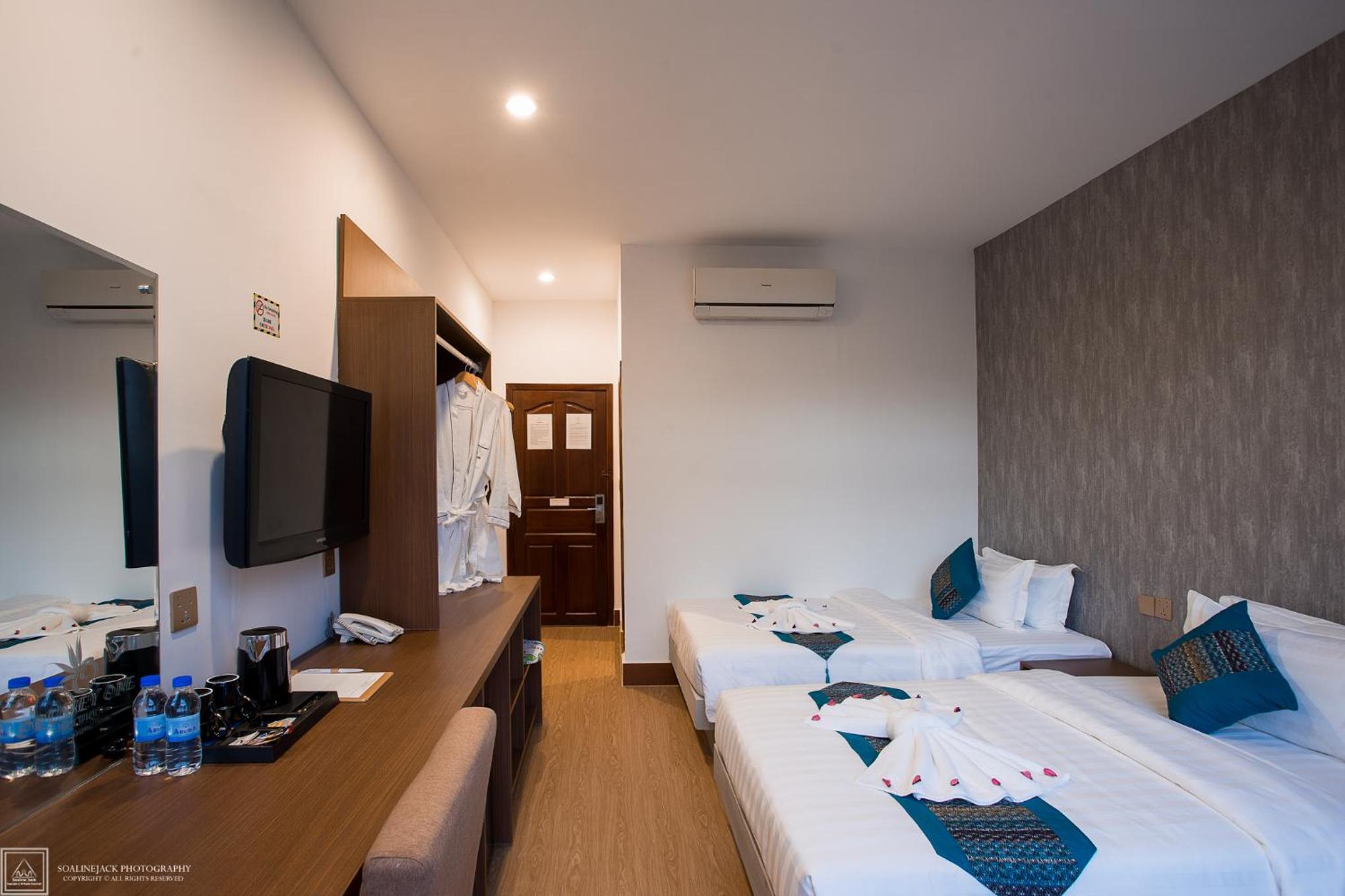 Deluxe Twin Room