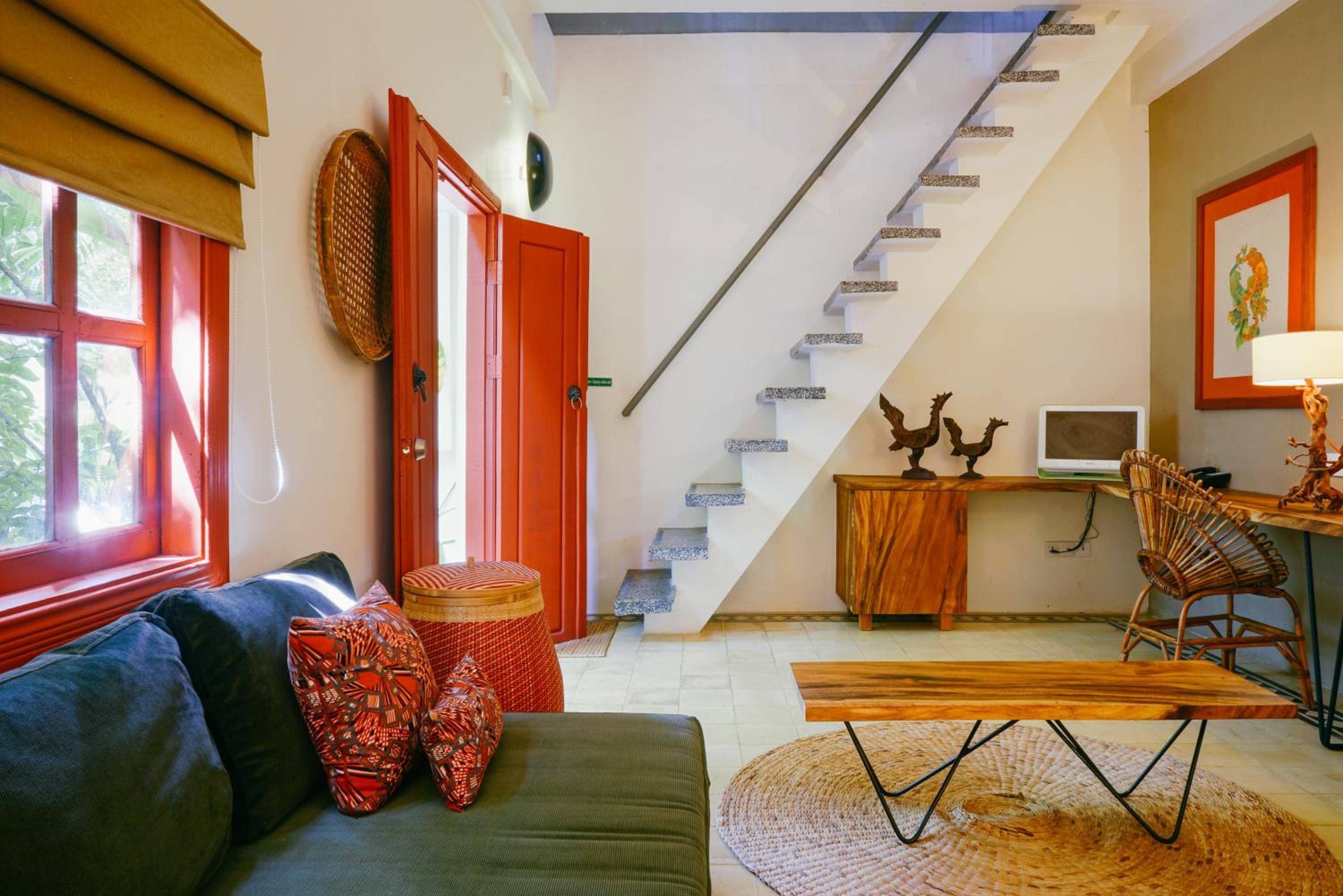 Villa with Balcony - Photo 9