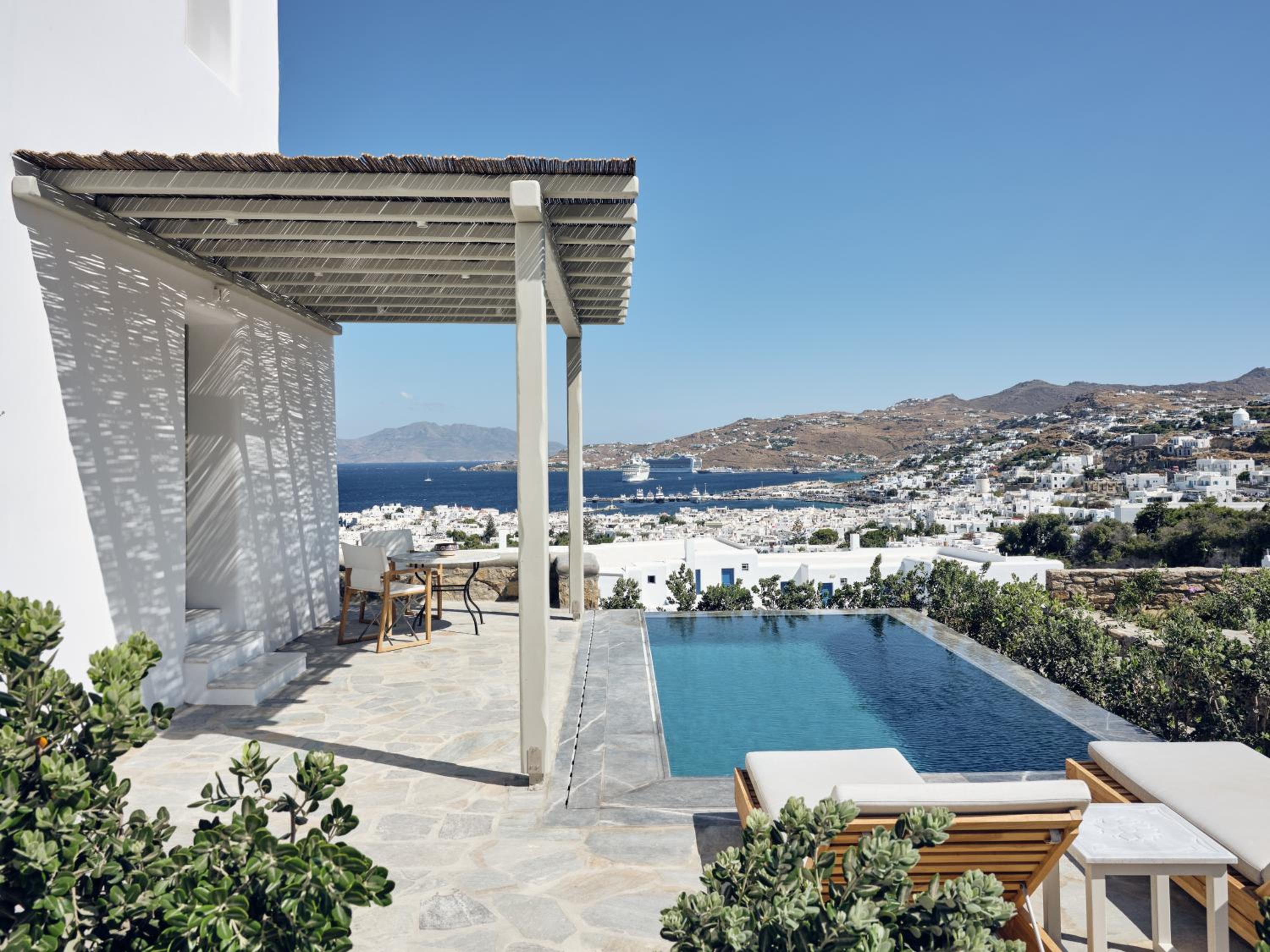 Hilltop Infinity Sea View Room Private Pool - Photo 5