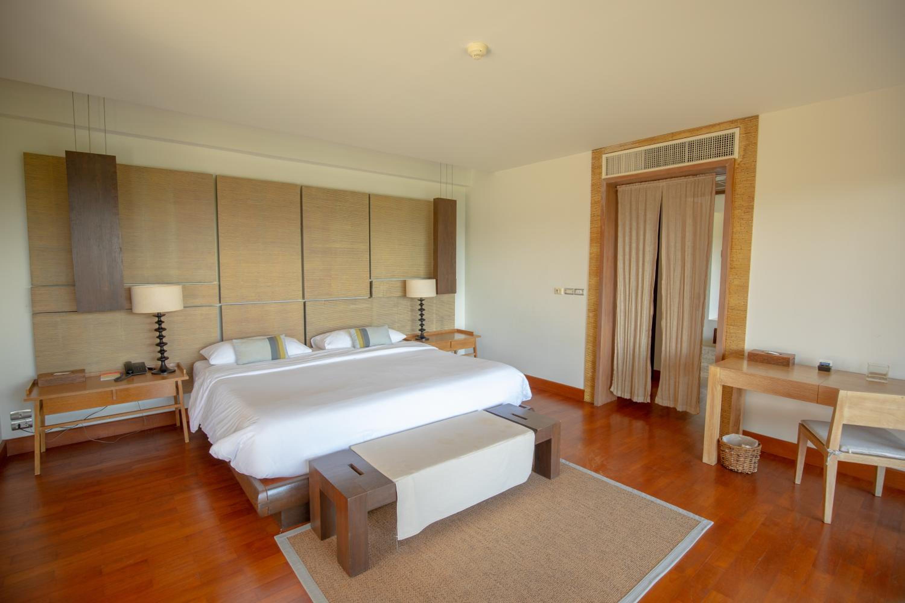 3BR Residence Villa Partial Ocean View - Photo 7