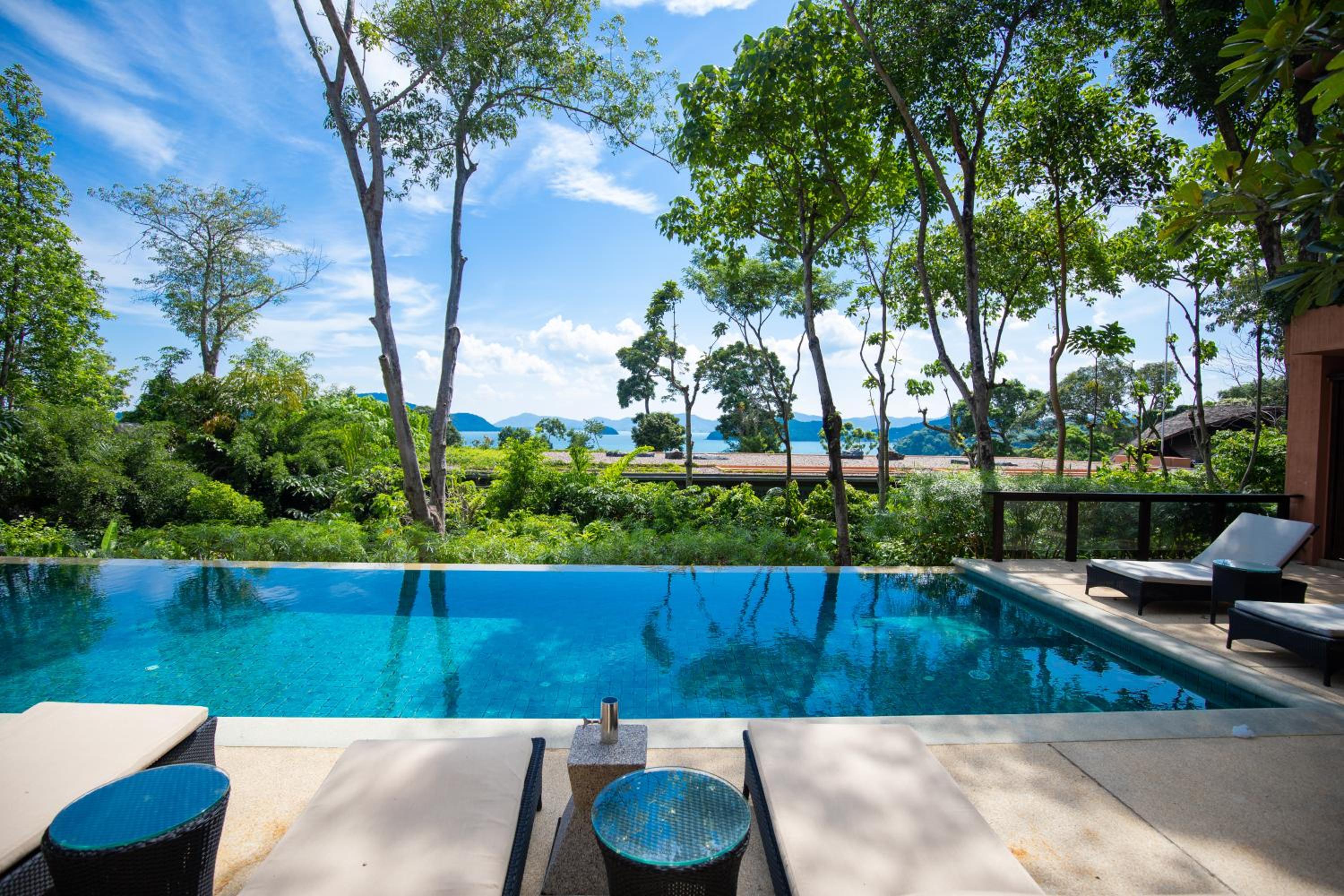3BR Residence Villa Partial Ocean View - Photo 4