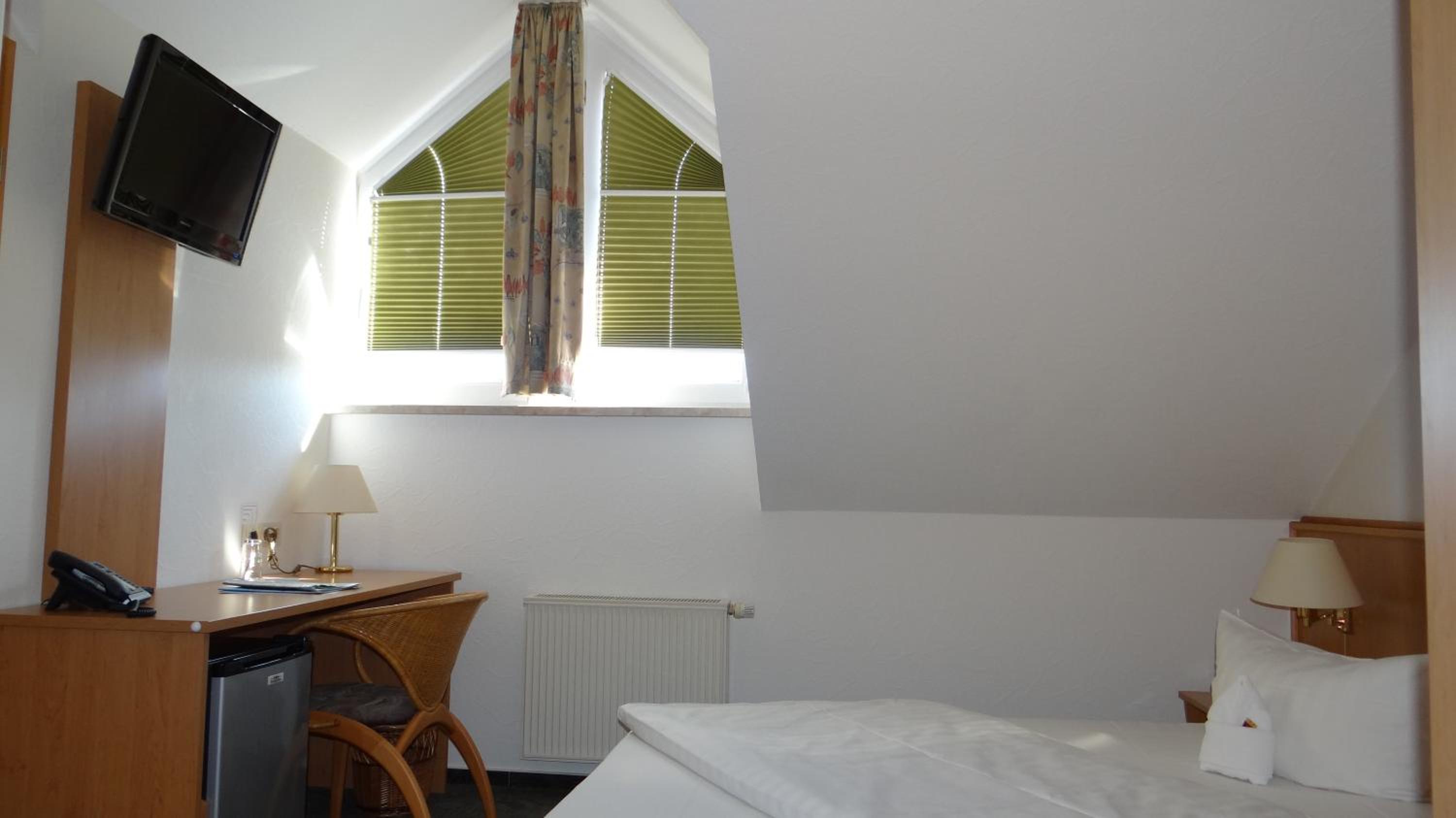 Single Room photo 3