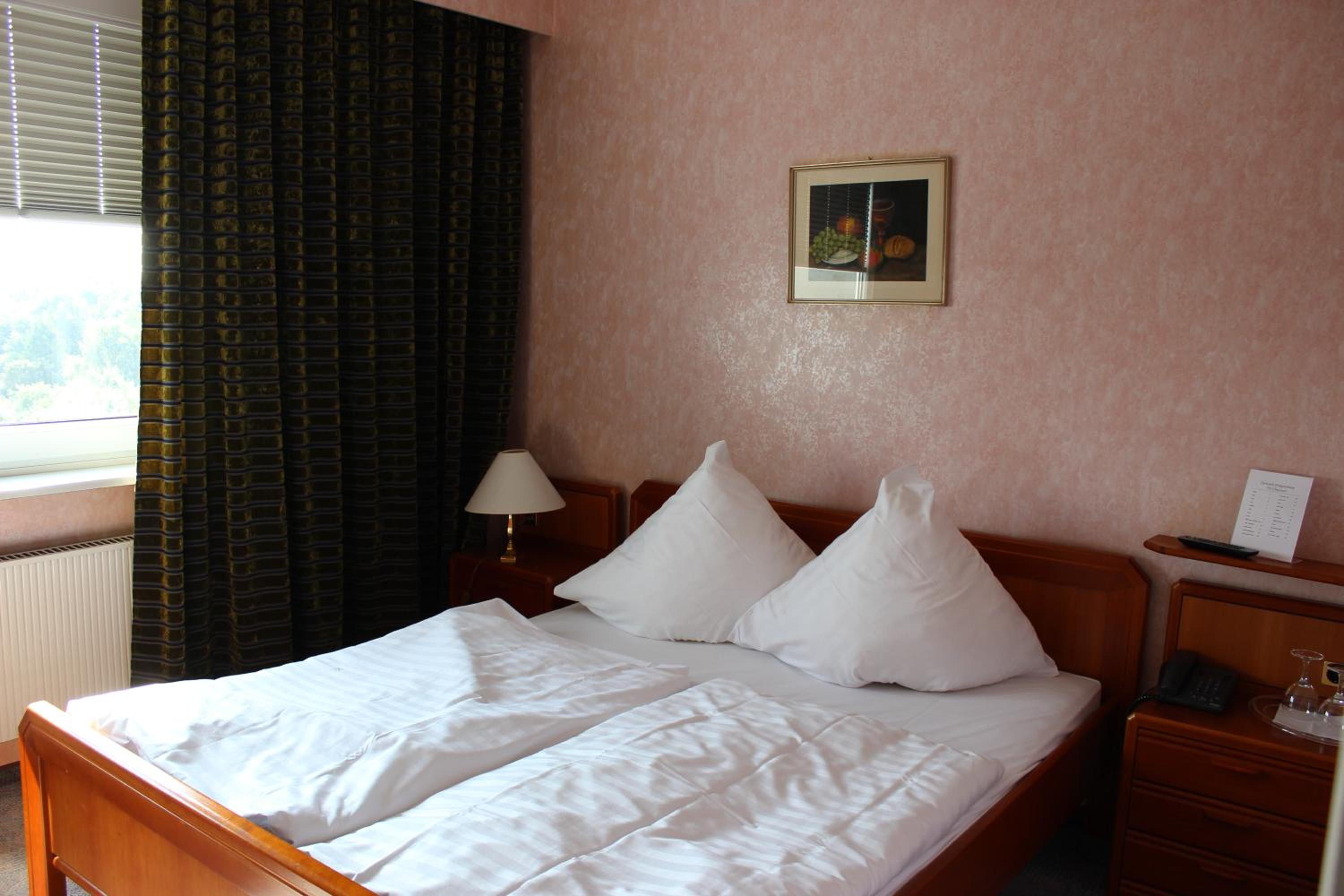 Double Room - Photo 17