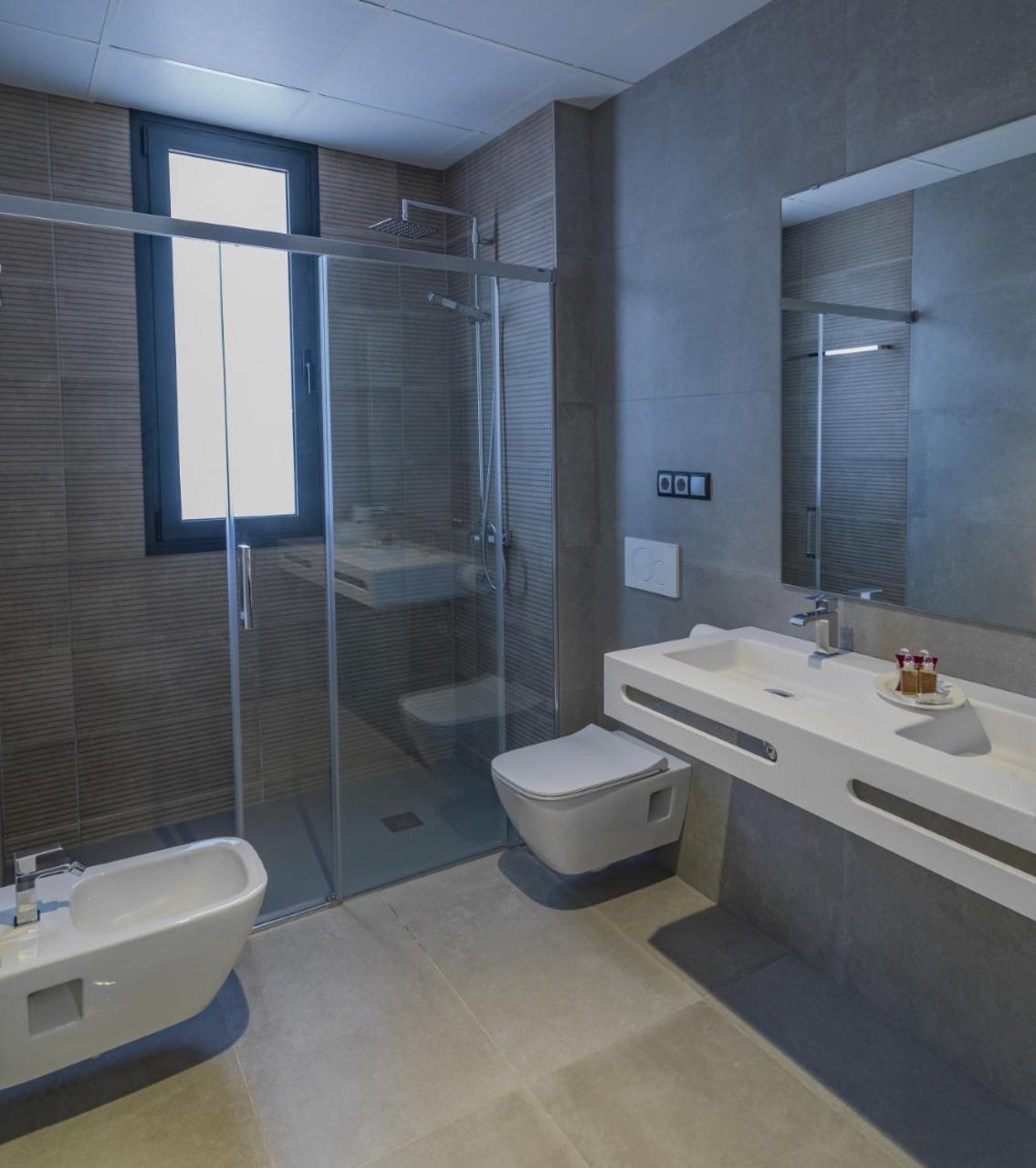 Deluxe Suite - Photo 82