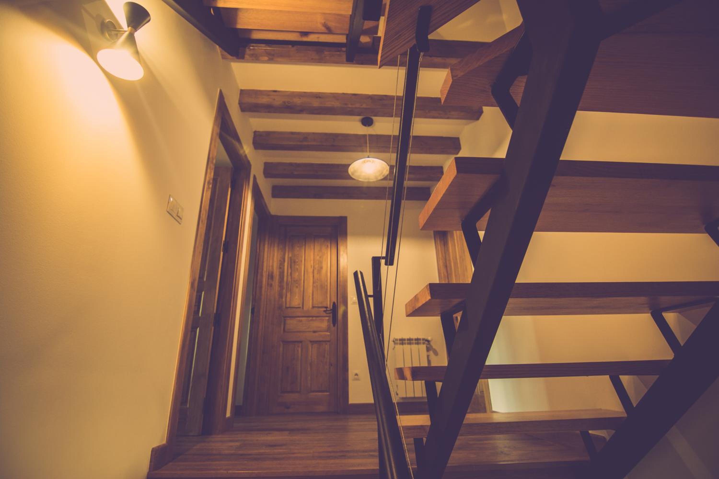 Four-Bedroom House - Photo 22