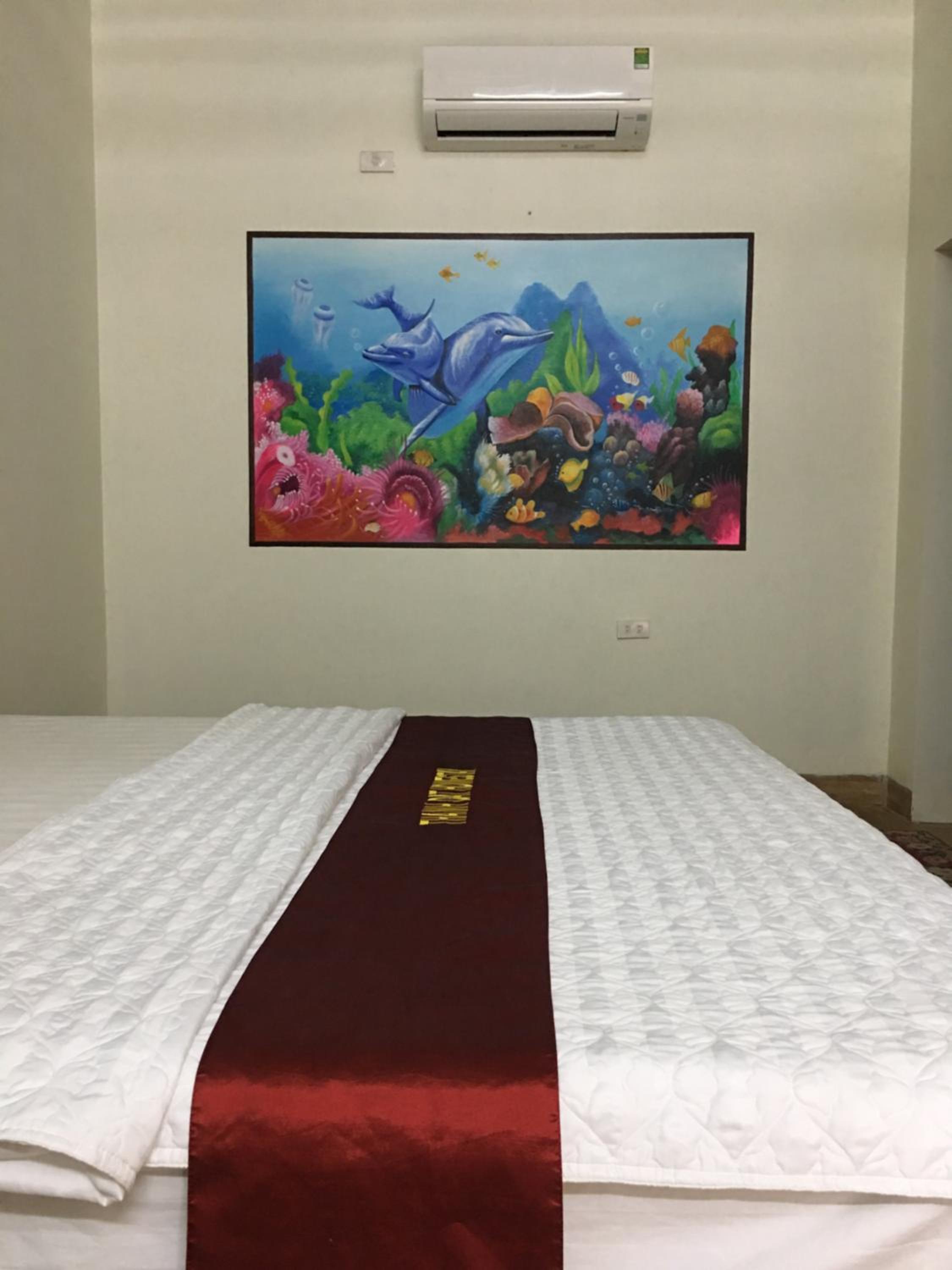 King Room with Two King Beds photo 2