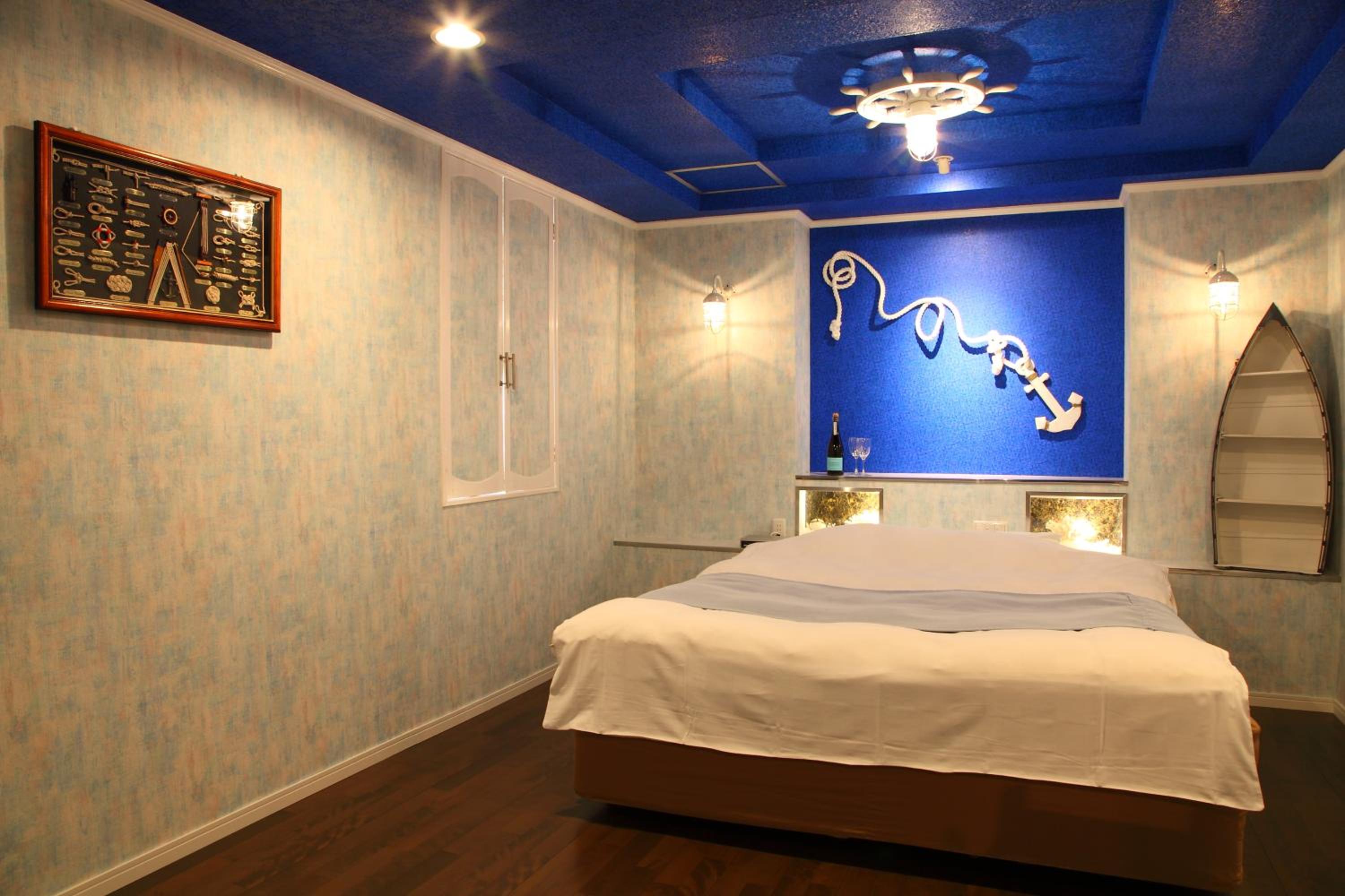 Standard Double Room - Smoking - Photo 1