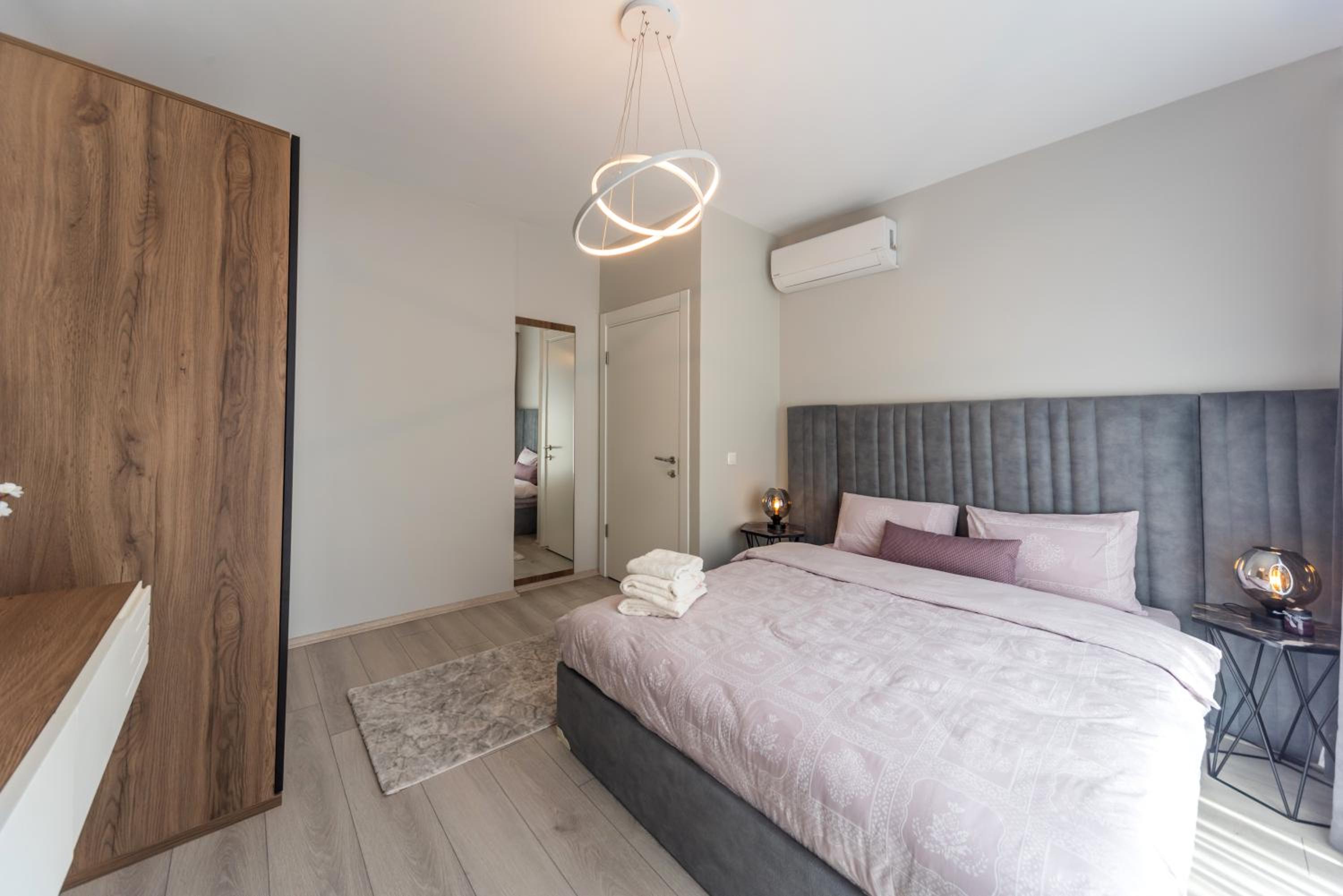 Deluxe Suite - Photo 5