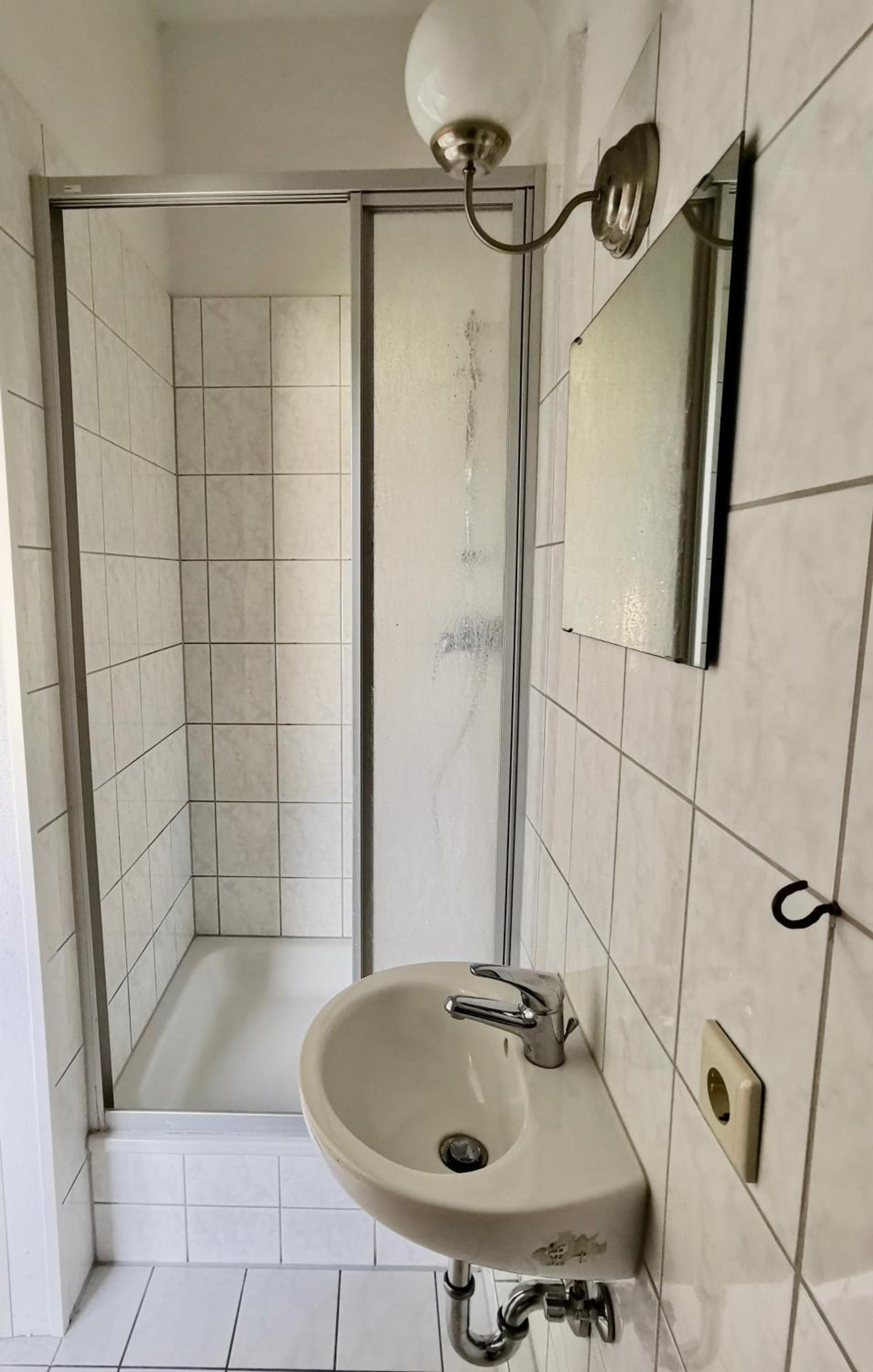 Standard Double Room - Photo 5