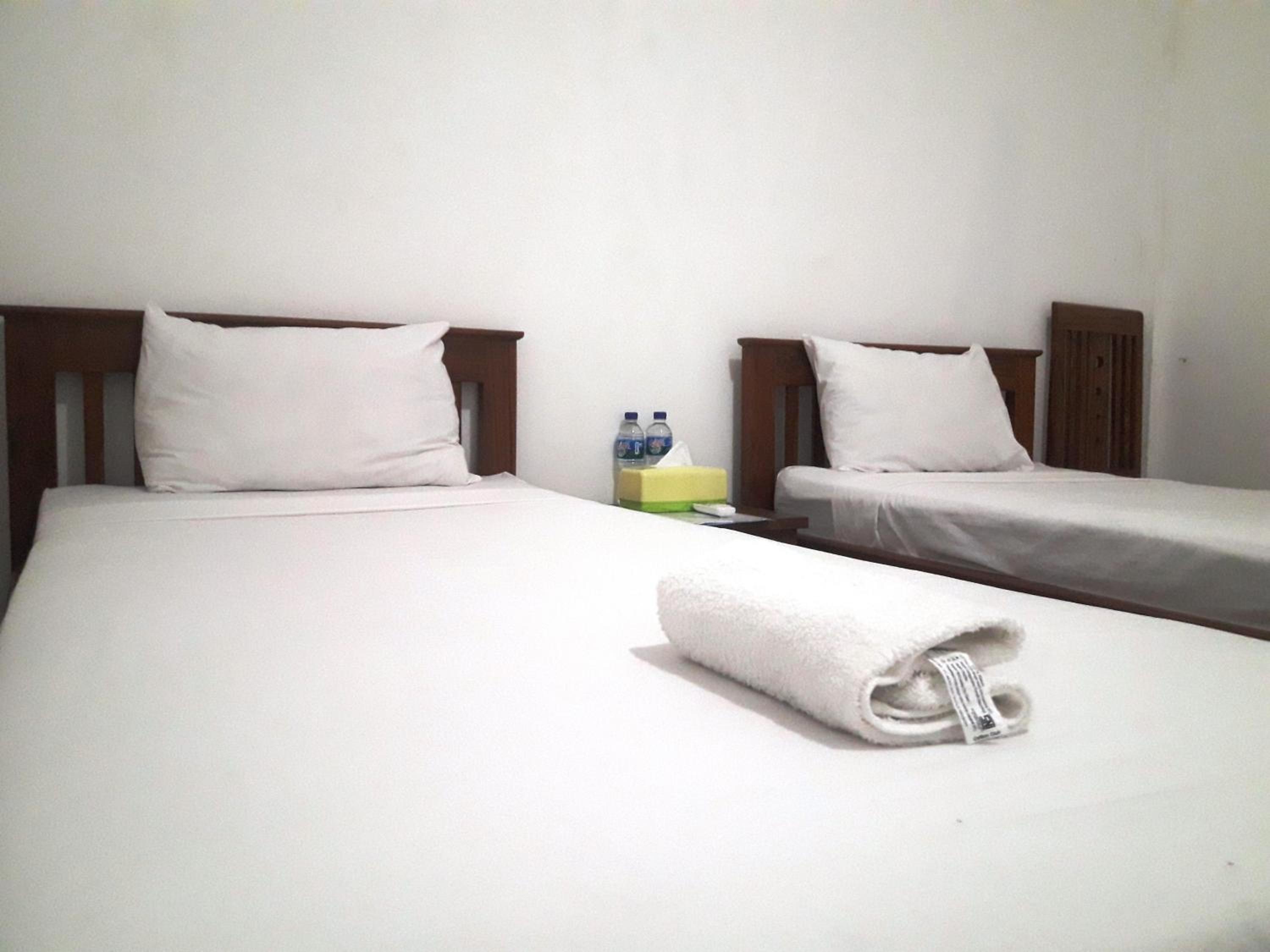 Standard Twin Room photo 1