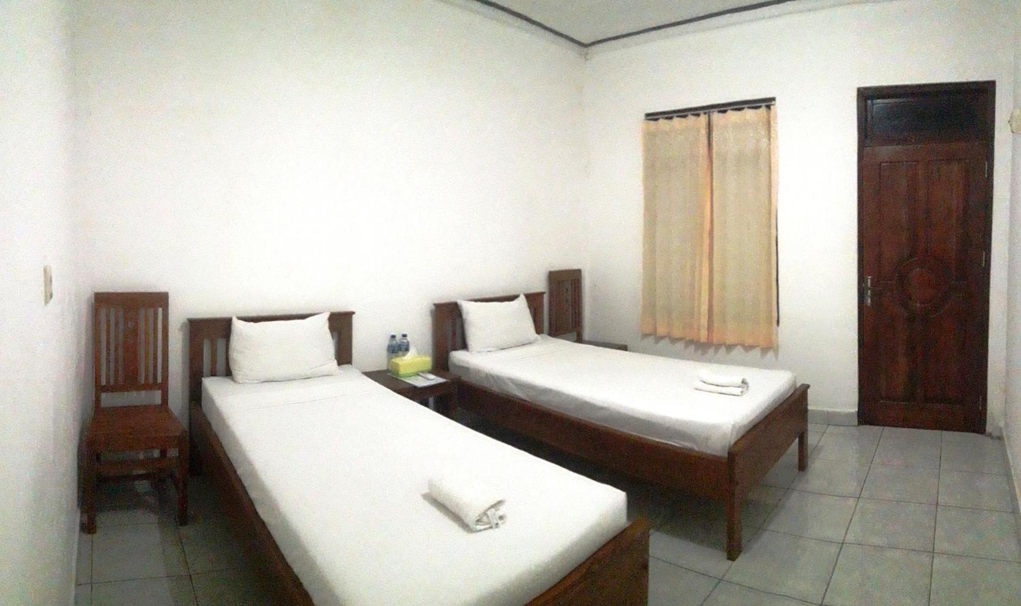 Standard Twin Room photo 3