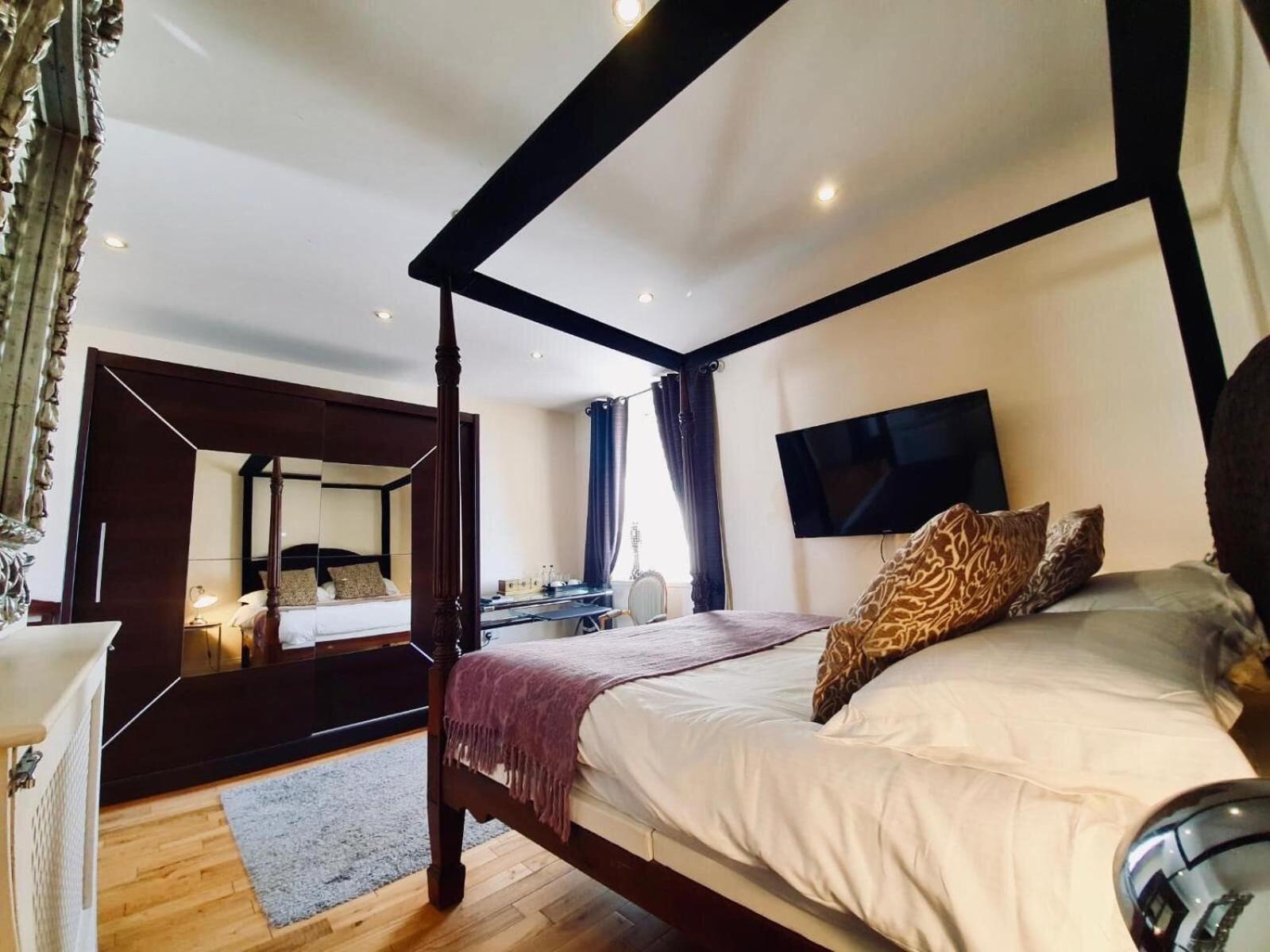 Superior Double Room - Photo 3