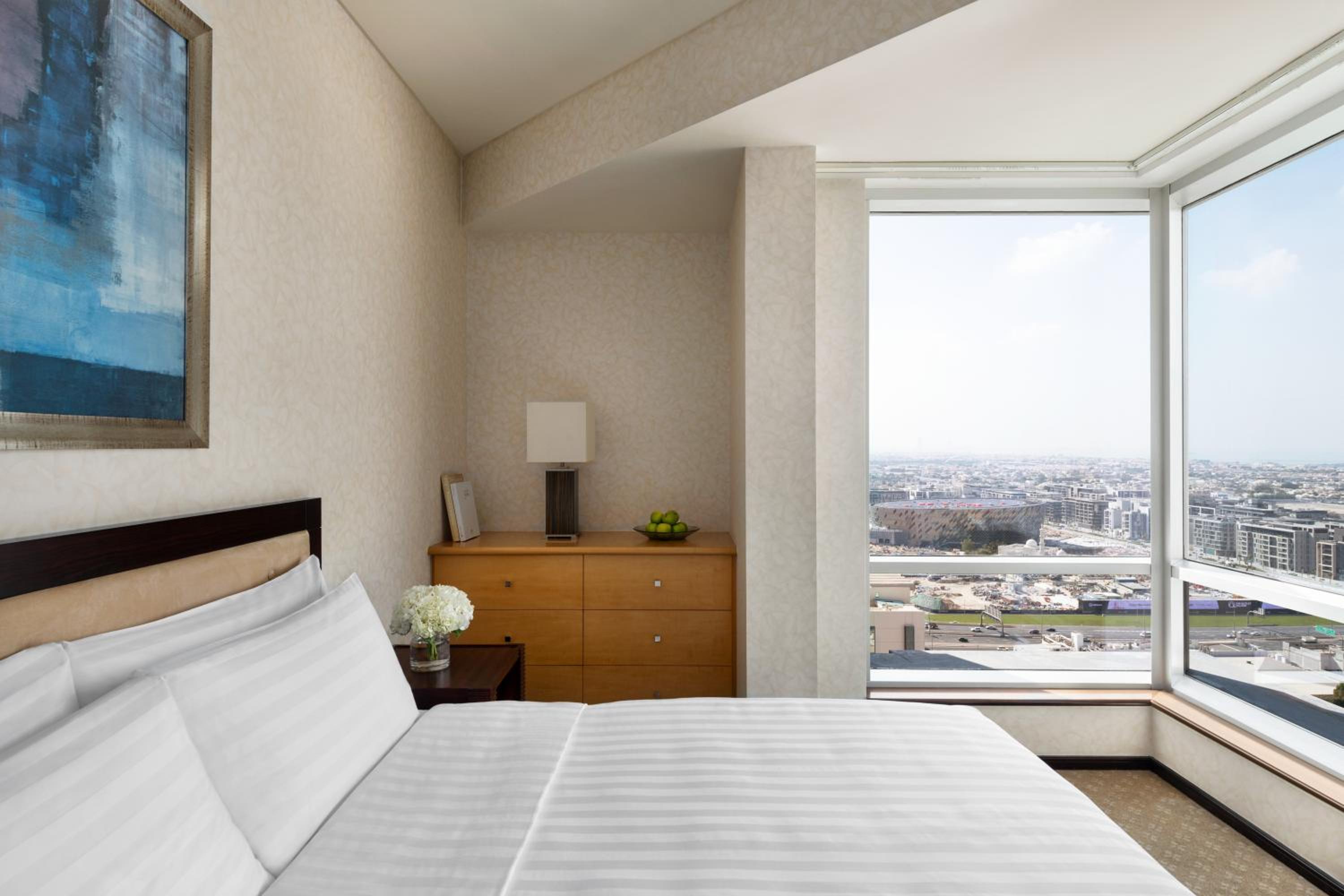 Three-Bedroom Apartment with Sea View photo 2