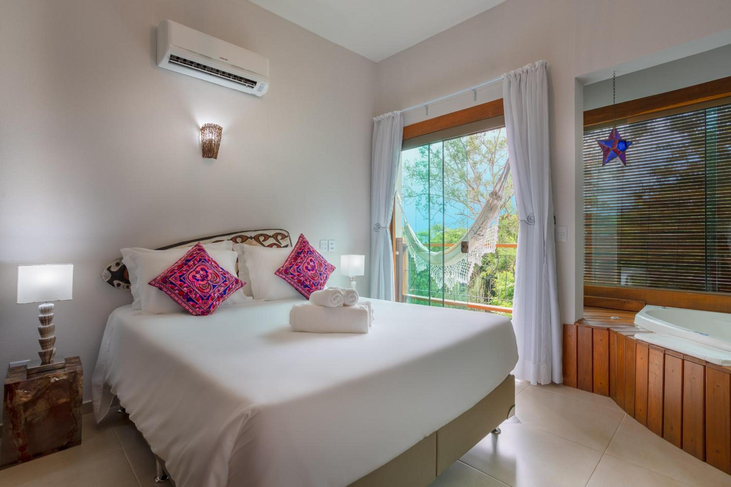 Double Room with Spa Bath photo 2