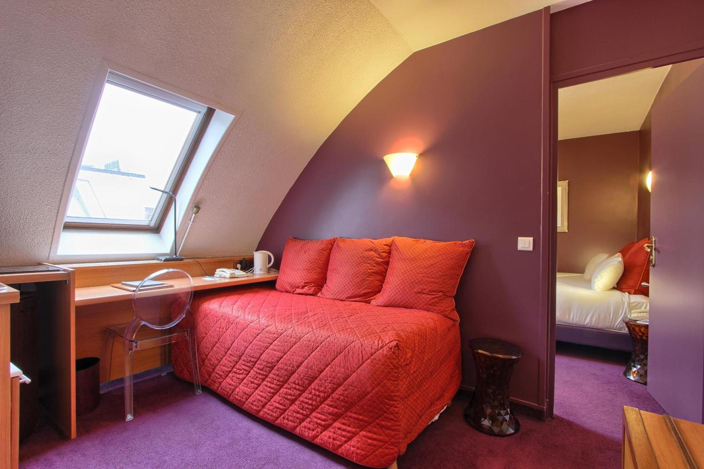 Superior Triple Room photo 3