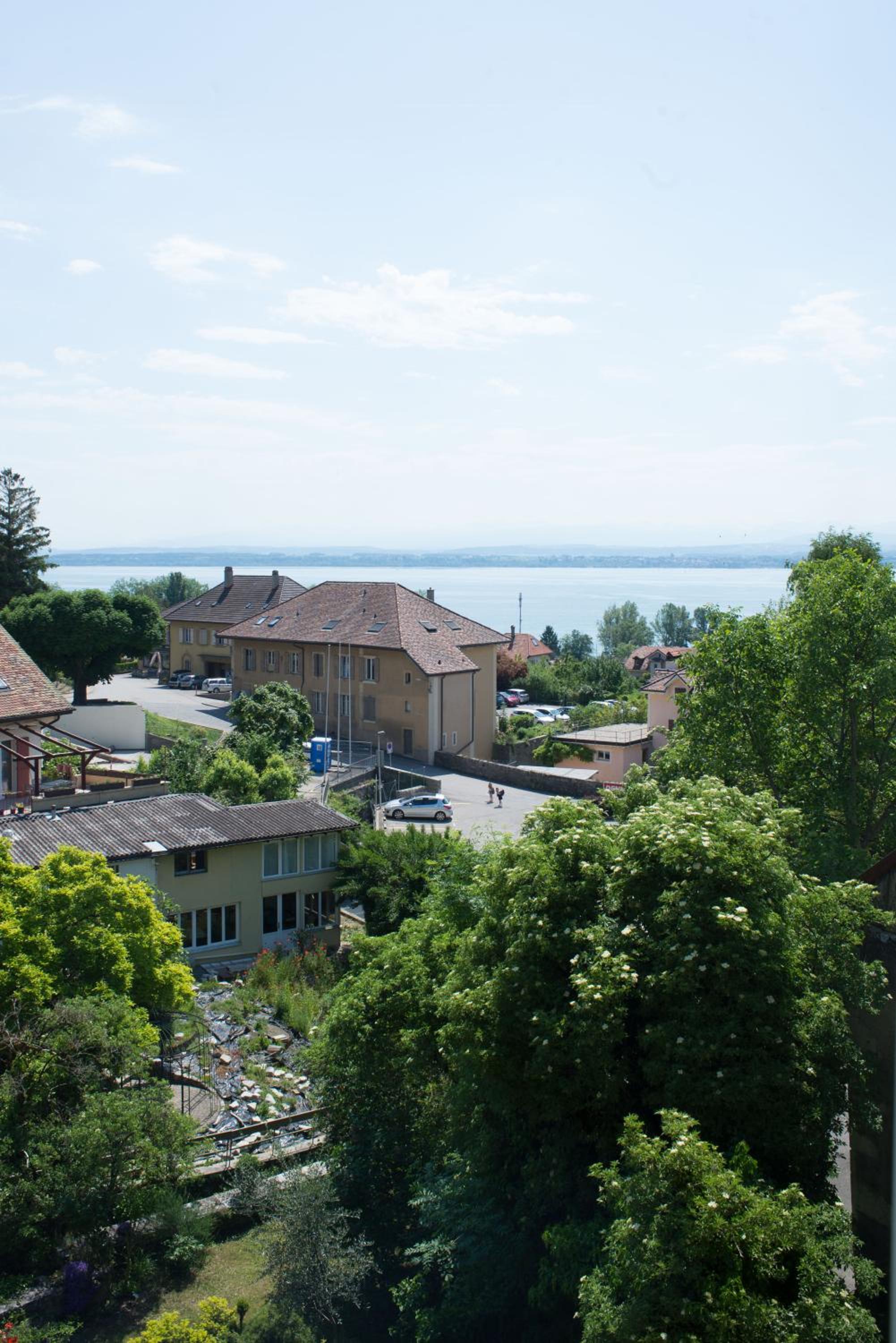 Double Room with Lake View - Photo 6