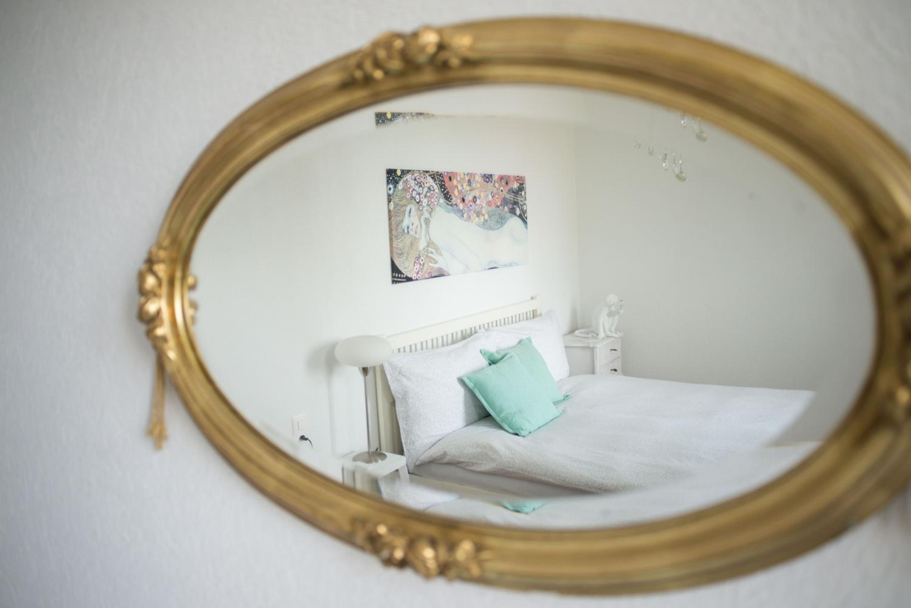 Double Room with Lake View - Photo 8