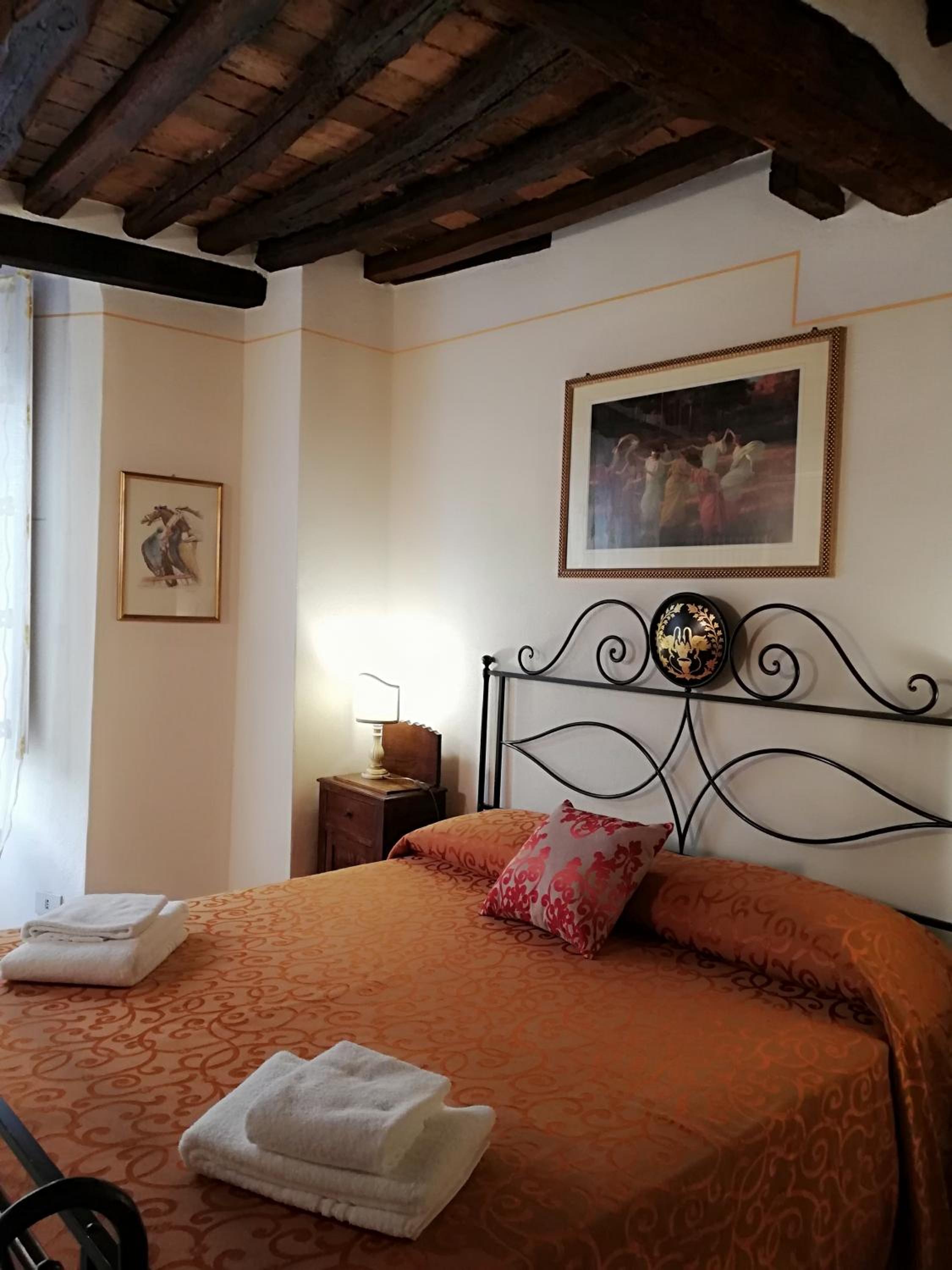 Double Room - Photo 1