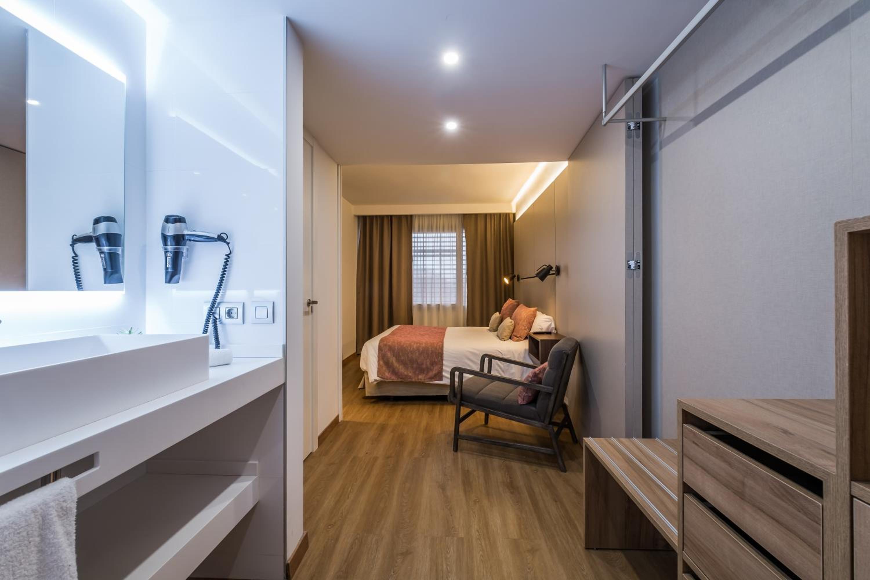 One-Bedroom Apartment (4 People)