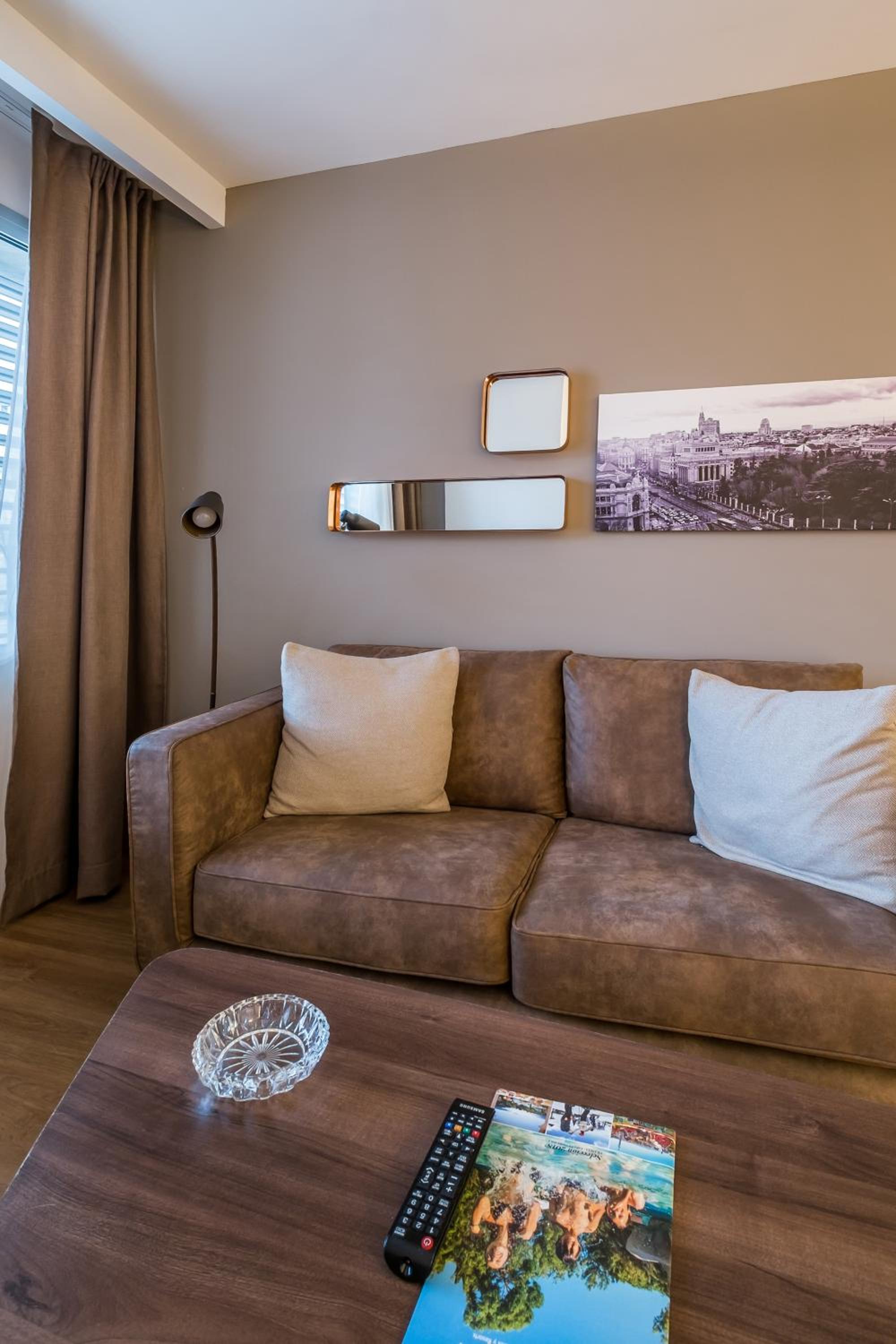 One-Bedroom Apartment (4 People) thumbnail 6