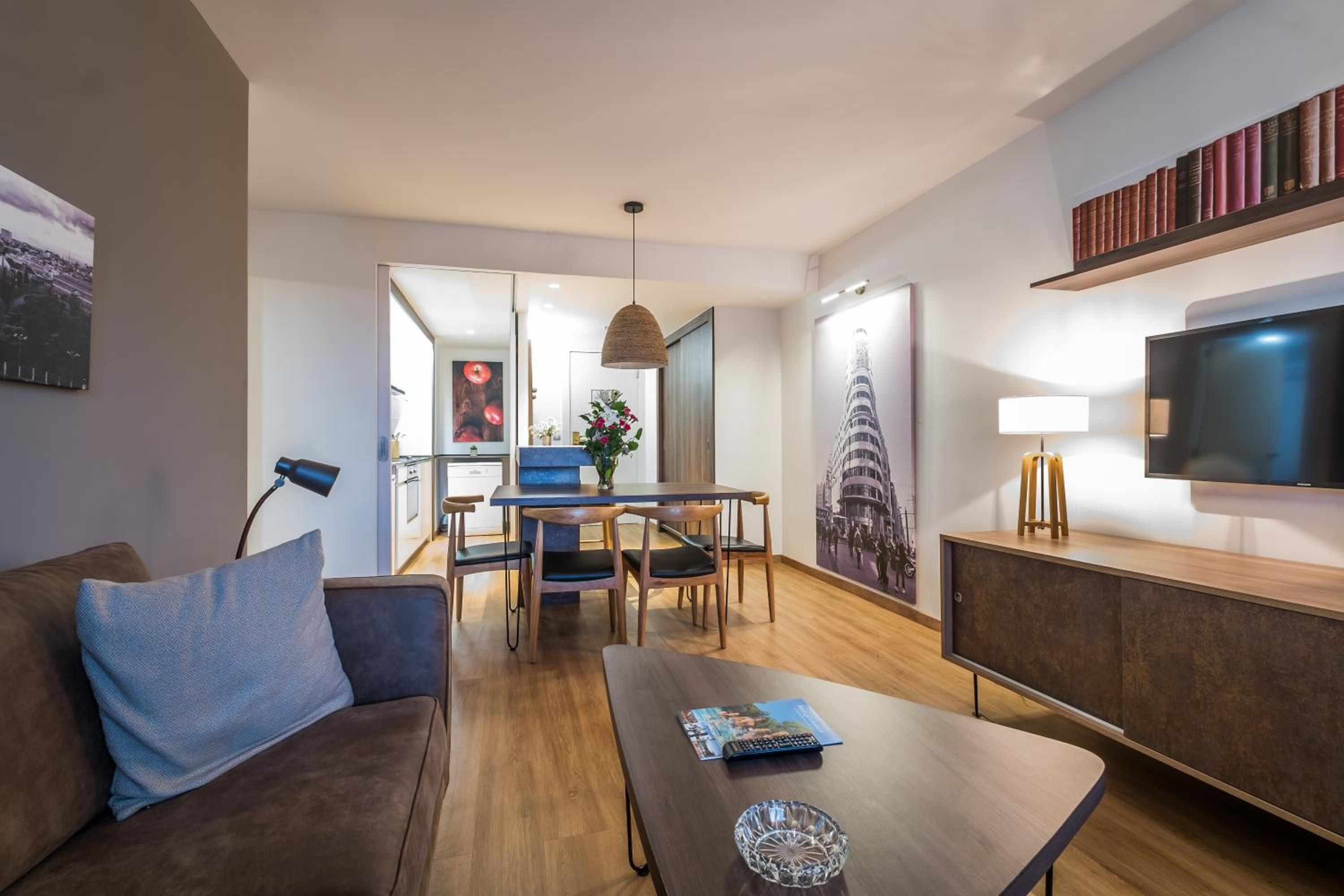  One-Bedroom Apartment (4 People) - Photo 8