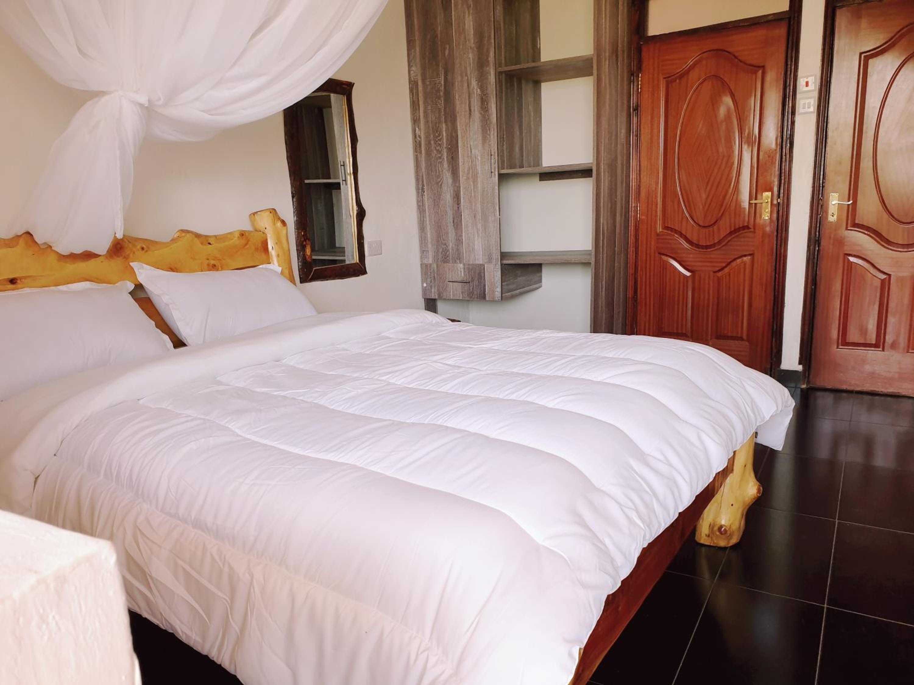 Double Room with Balcony - Photo 90