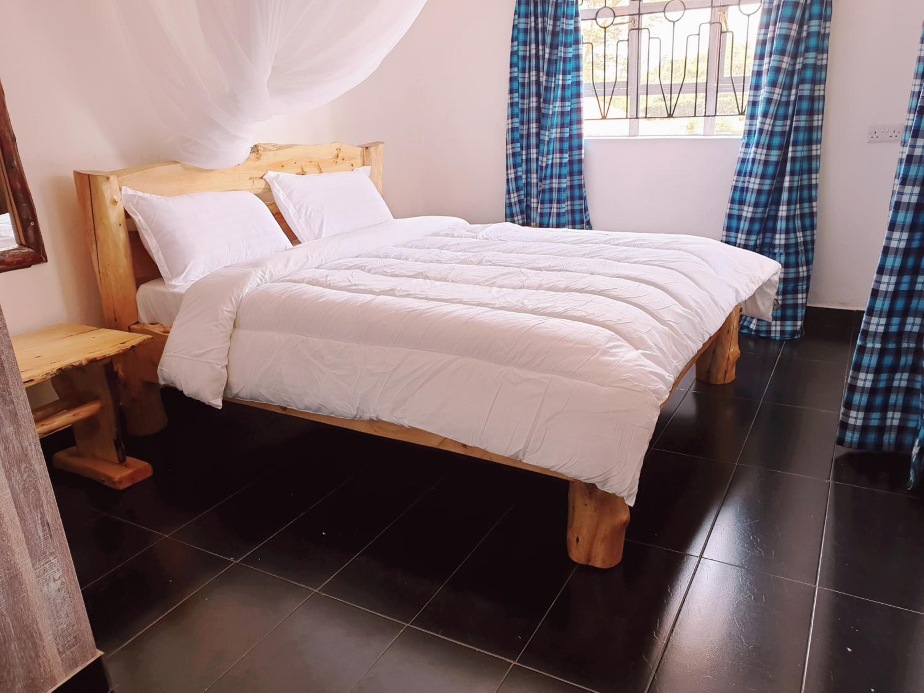 Deluxe Queen Room - Photo 96