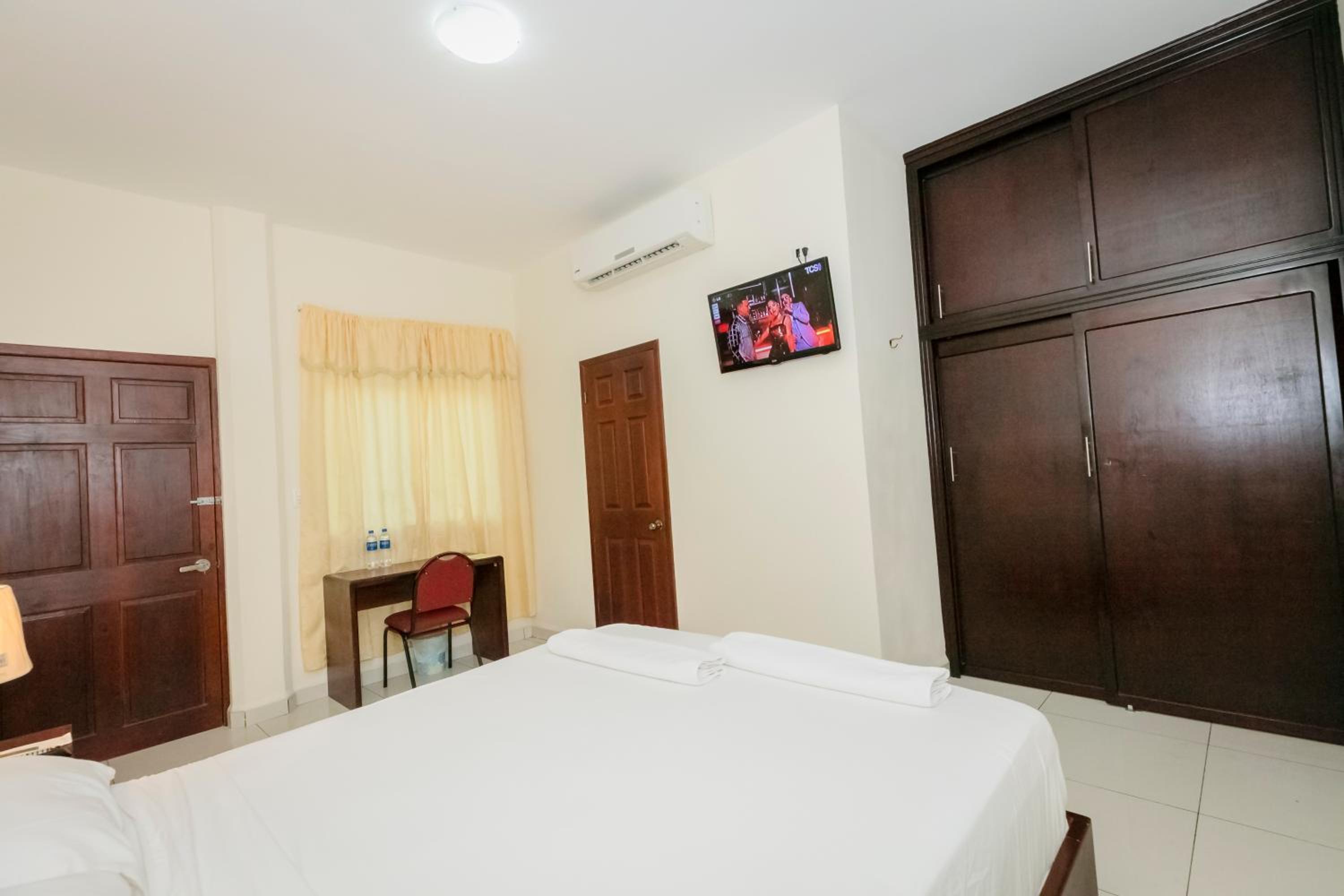 Deluxe Queen Room photo 1