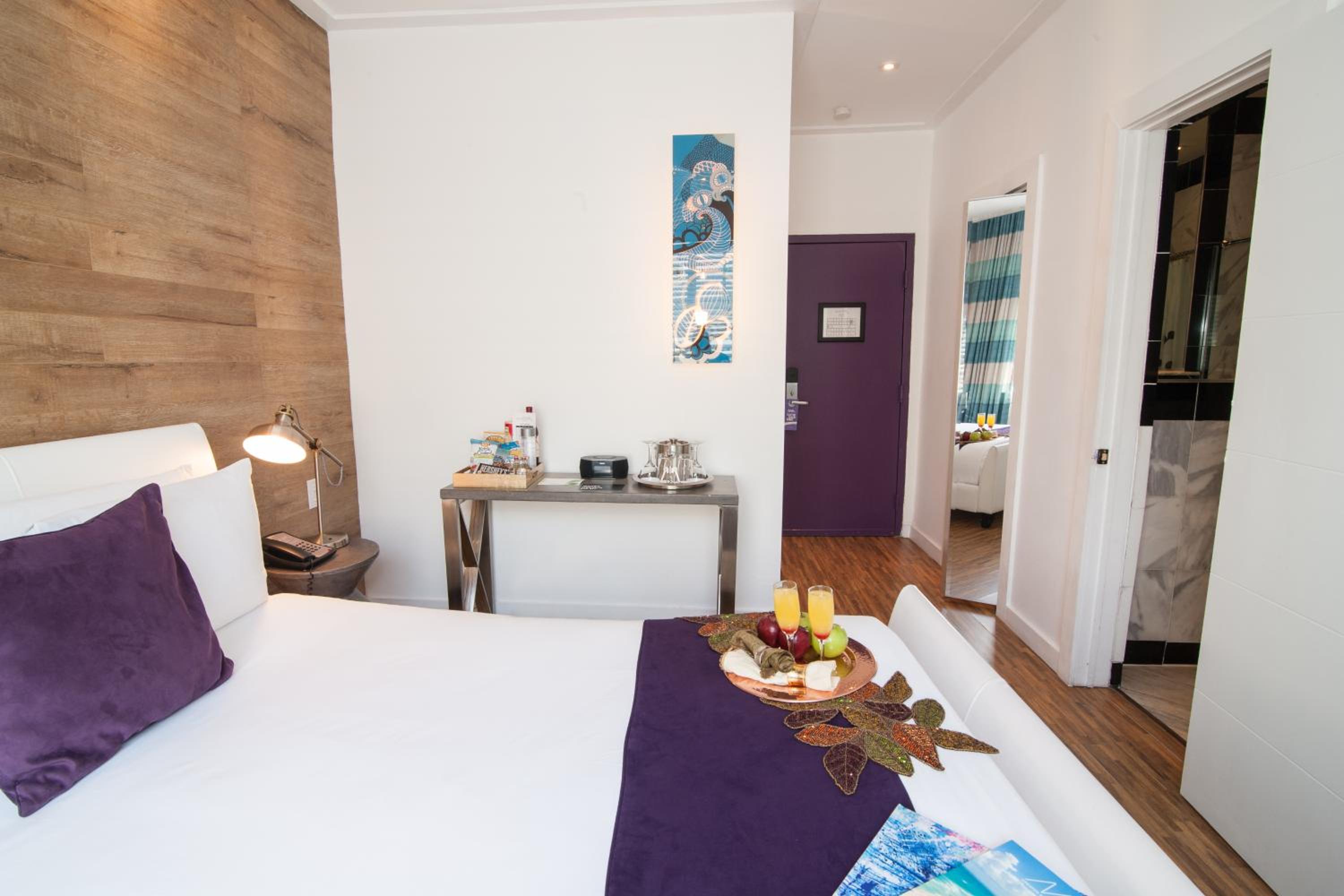 Shelley Hotel, Bild 3