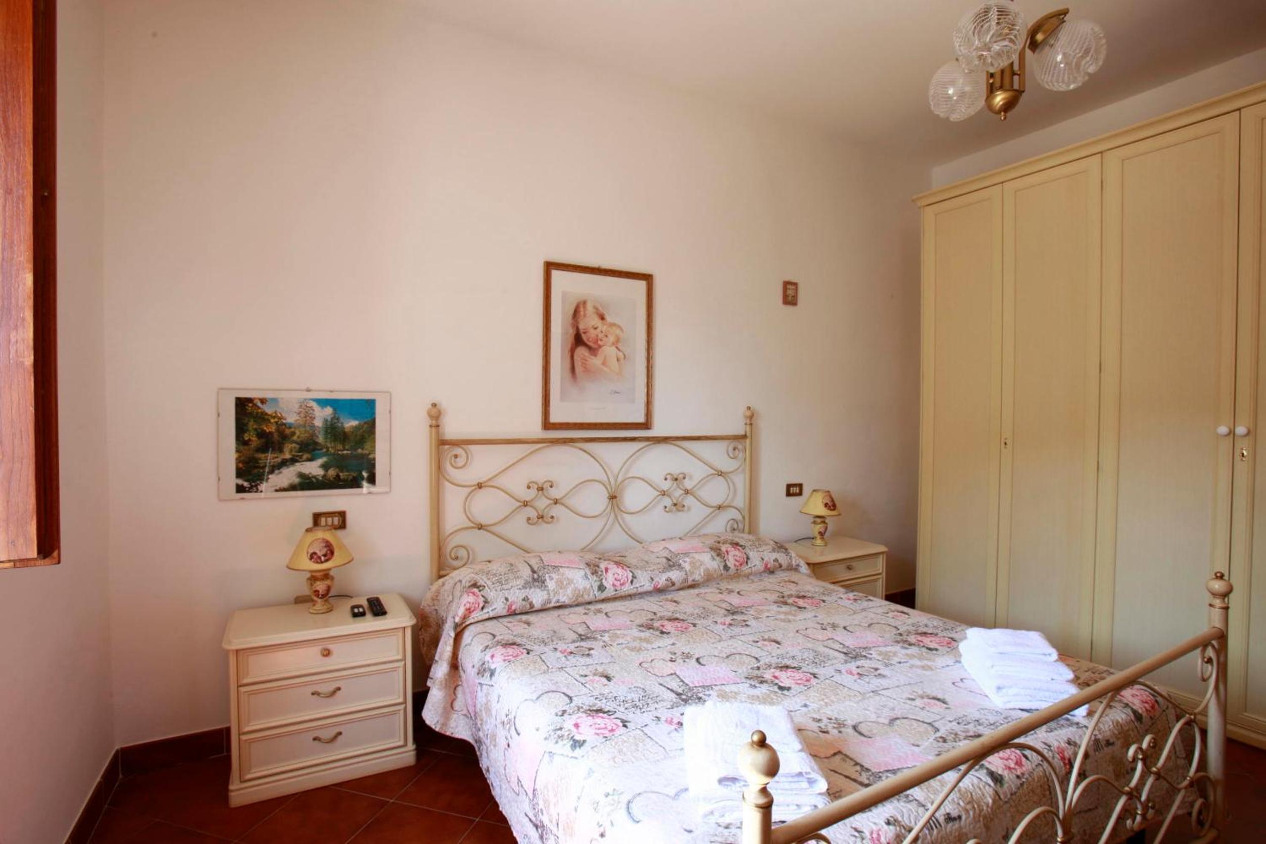 Triple Room with Private Bathroom - Photo 1
