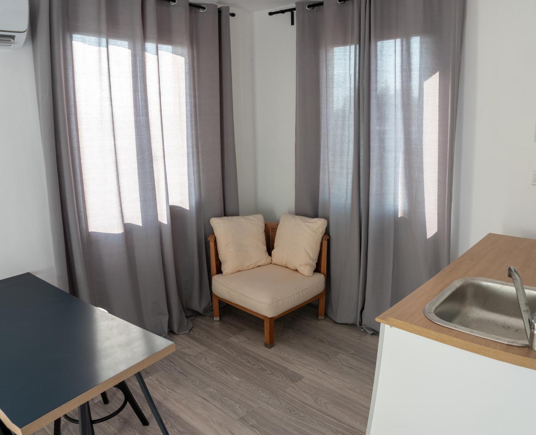 Apartment photo 1