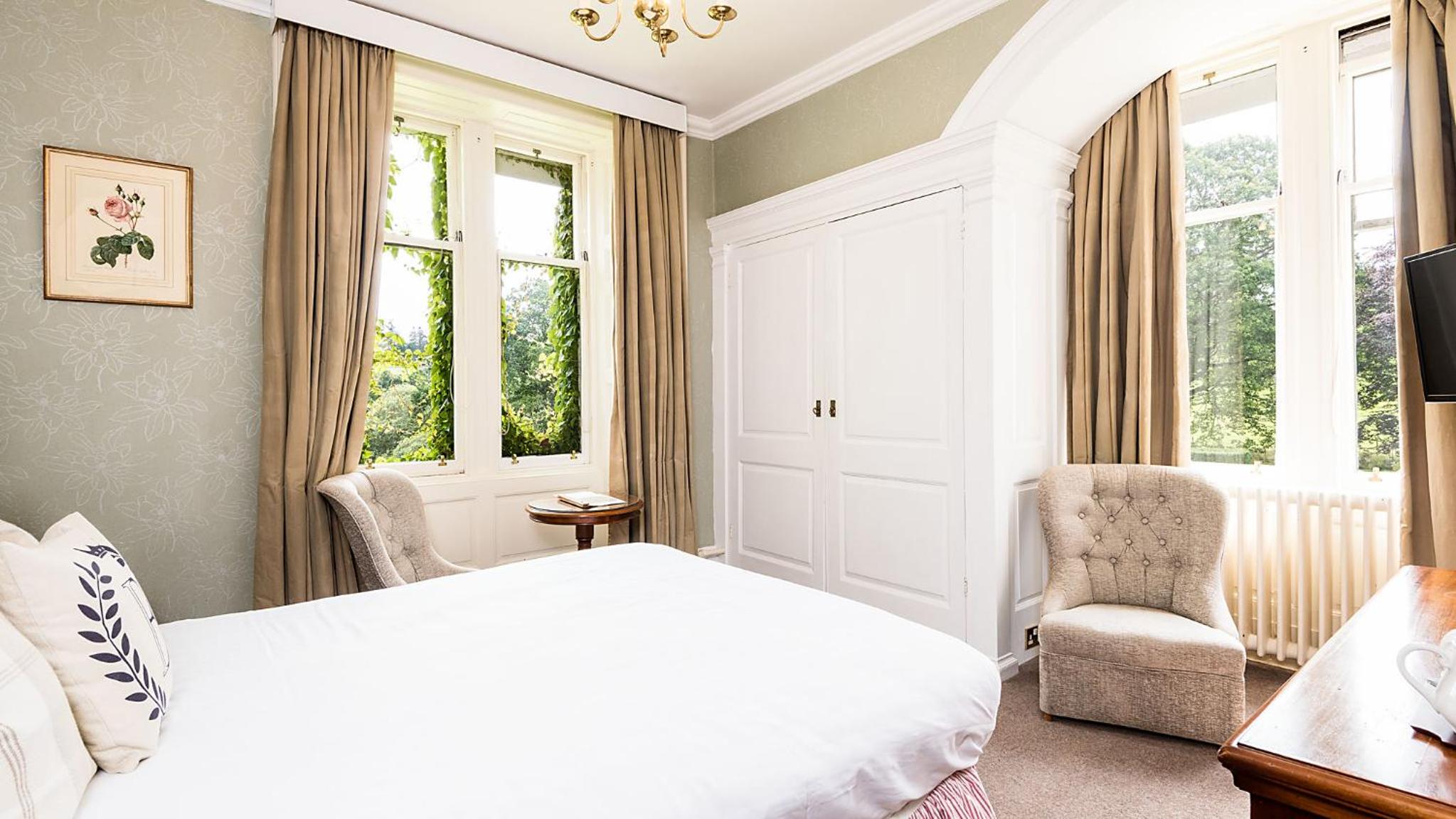 Classic Double Room - Main Building - Photo 7