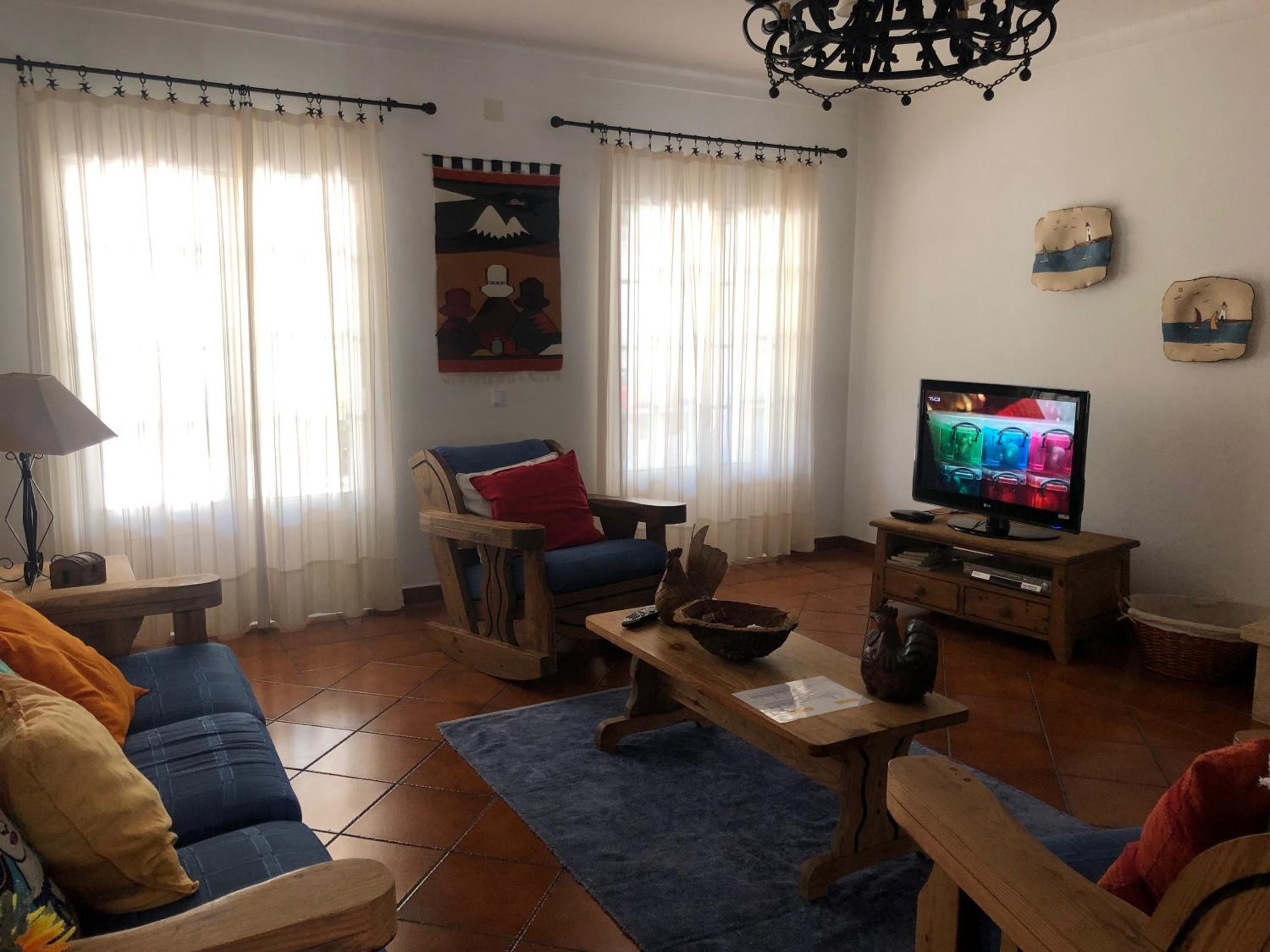 Apartment photo 3