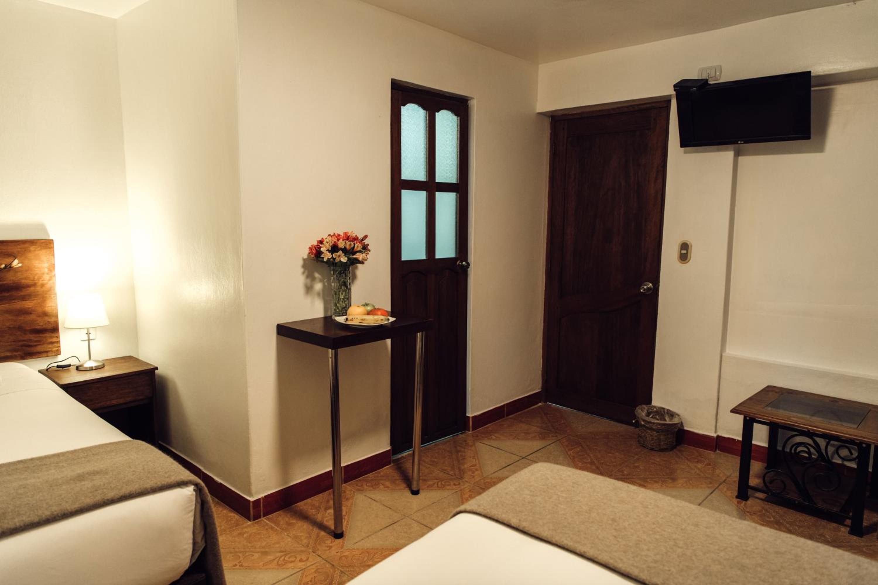 Superior Twin Room - Photo 4