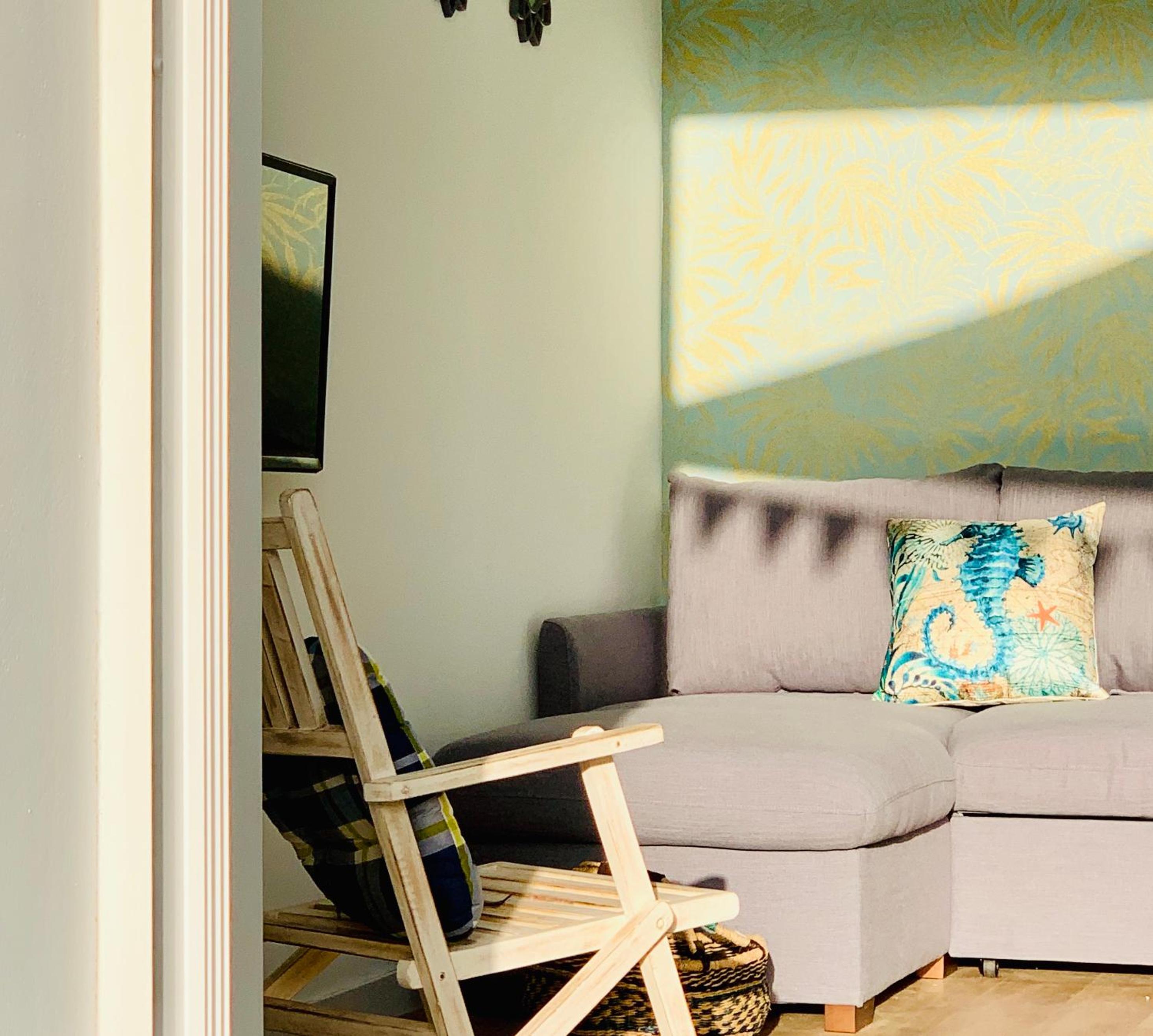 One-Bedroom Apartment - Photo 13