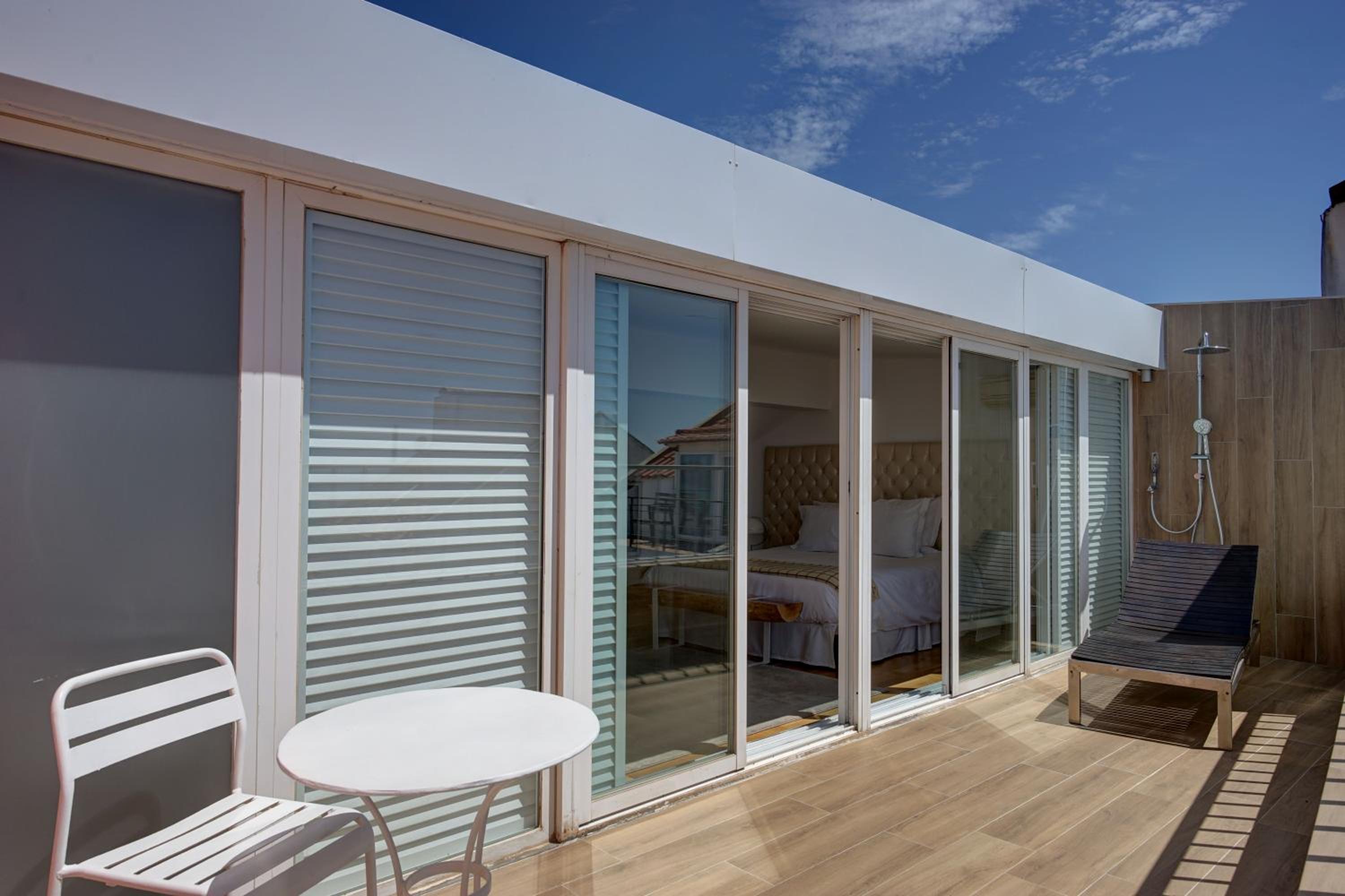 Luxury Attic Suite with Terrace Panoramic River, Castle and City View - Photo 3
